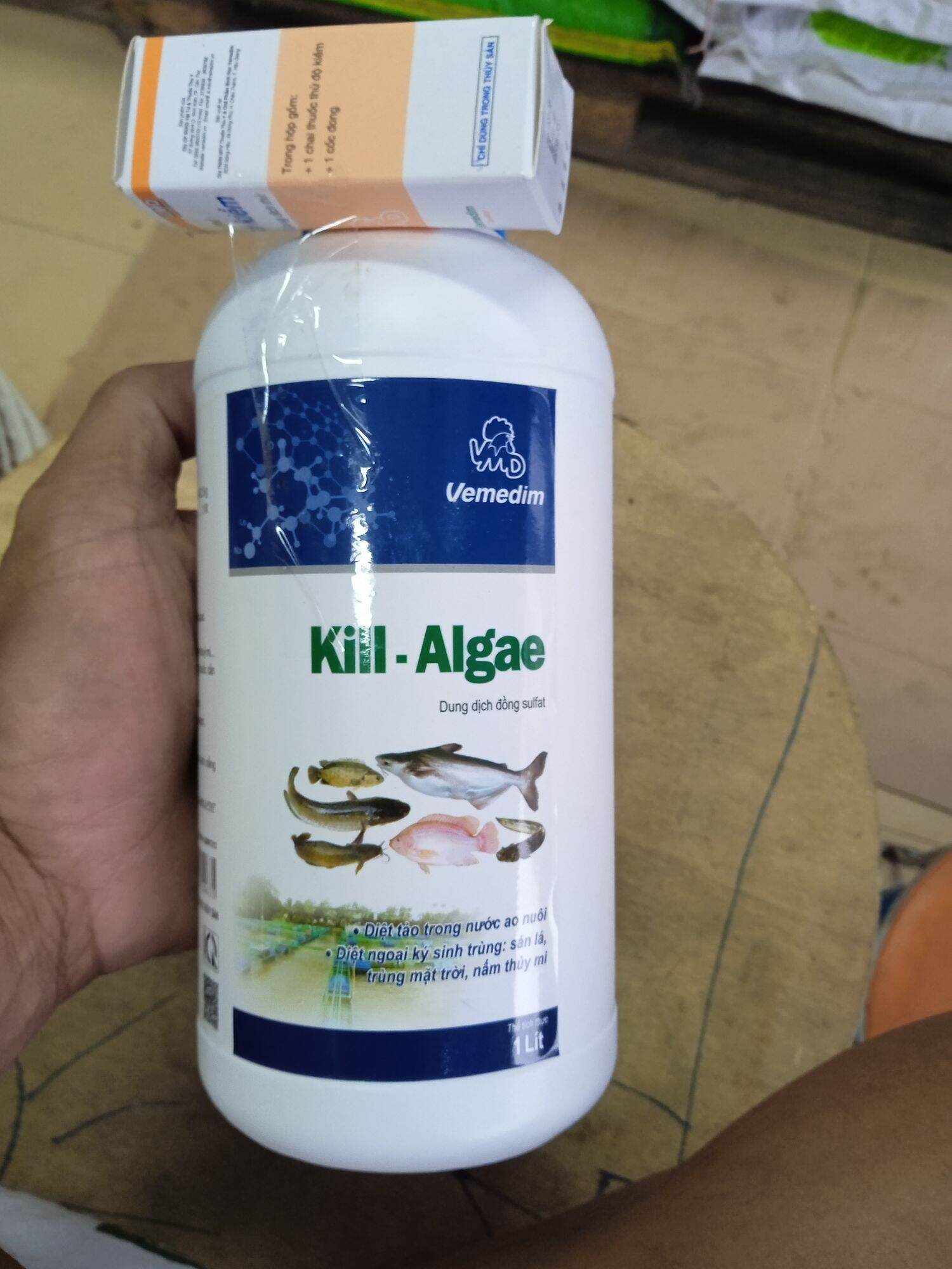 Kill - Algae 1lít dung dịch đồng sunfat ..chuyên diệt kí sinh trùng trên cá.