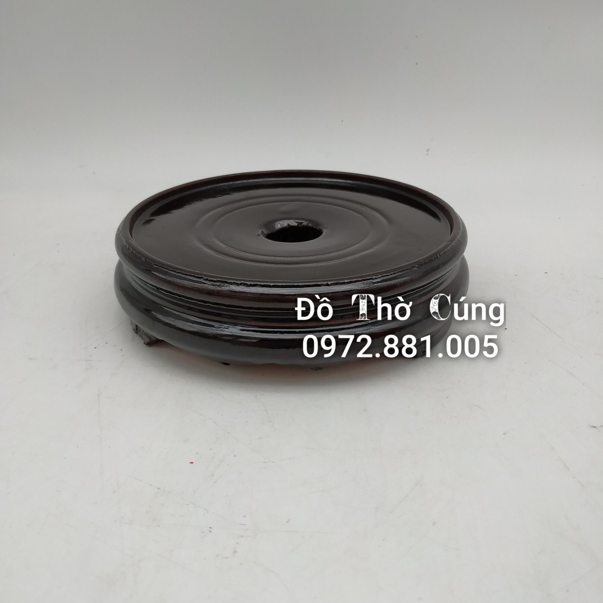 Đế kê, đôn kê bằng gỗ màu đen