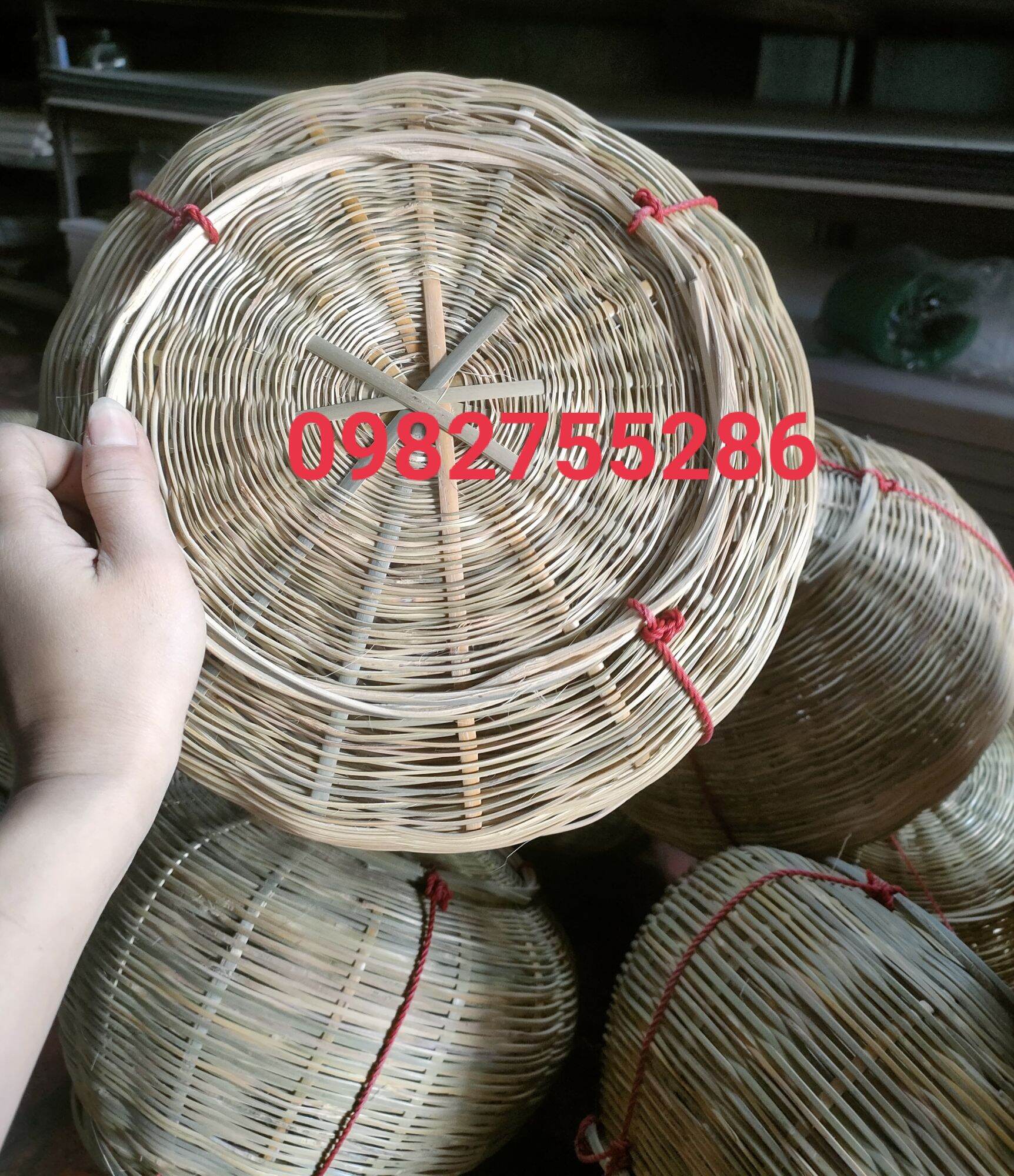 giỏ tre đựng cá [to lùn 30× H22cm]