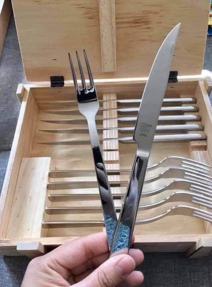 Set dao, dĩa WMF STEAK