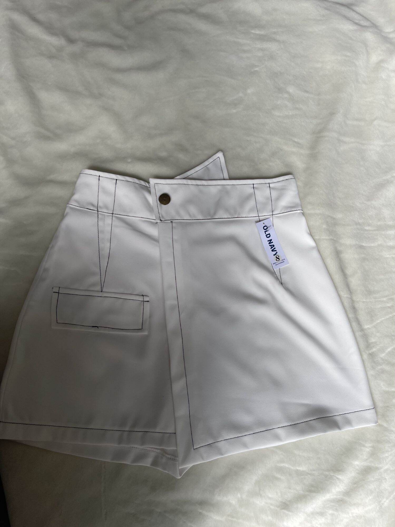 CHÂN VÁY VIỀN CHỈ XINH XINH