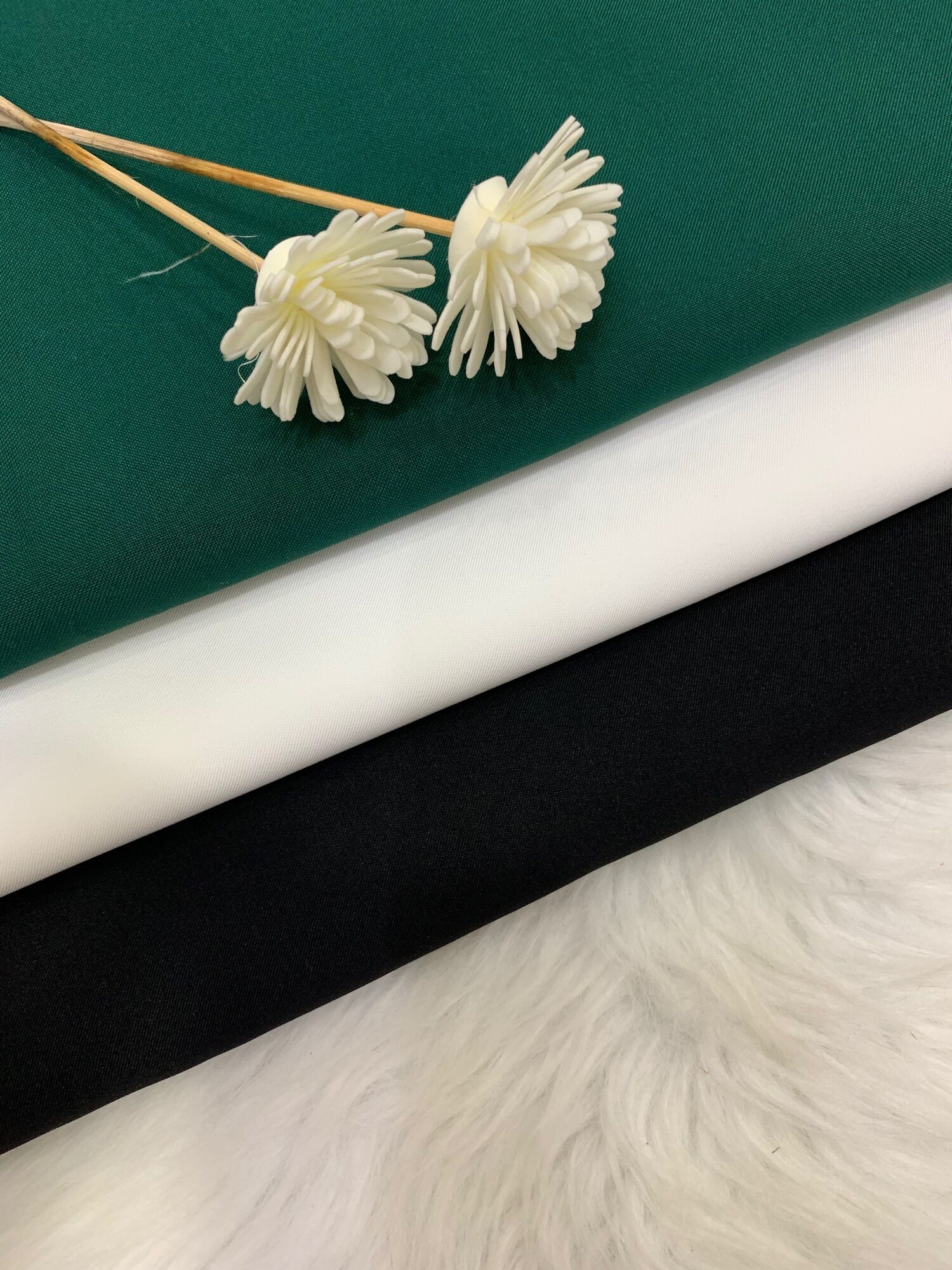 Vải tuytsi, cotton lạnh dày dặn mềm rũ co giãn may không cần lót