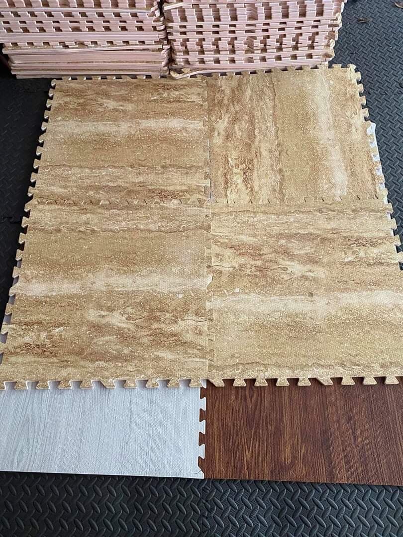 Thảm xốp lót sàn vân gỗ 60×60×1cm