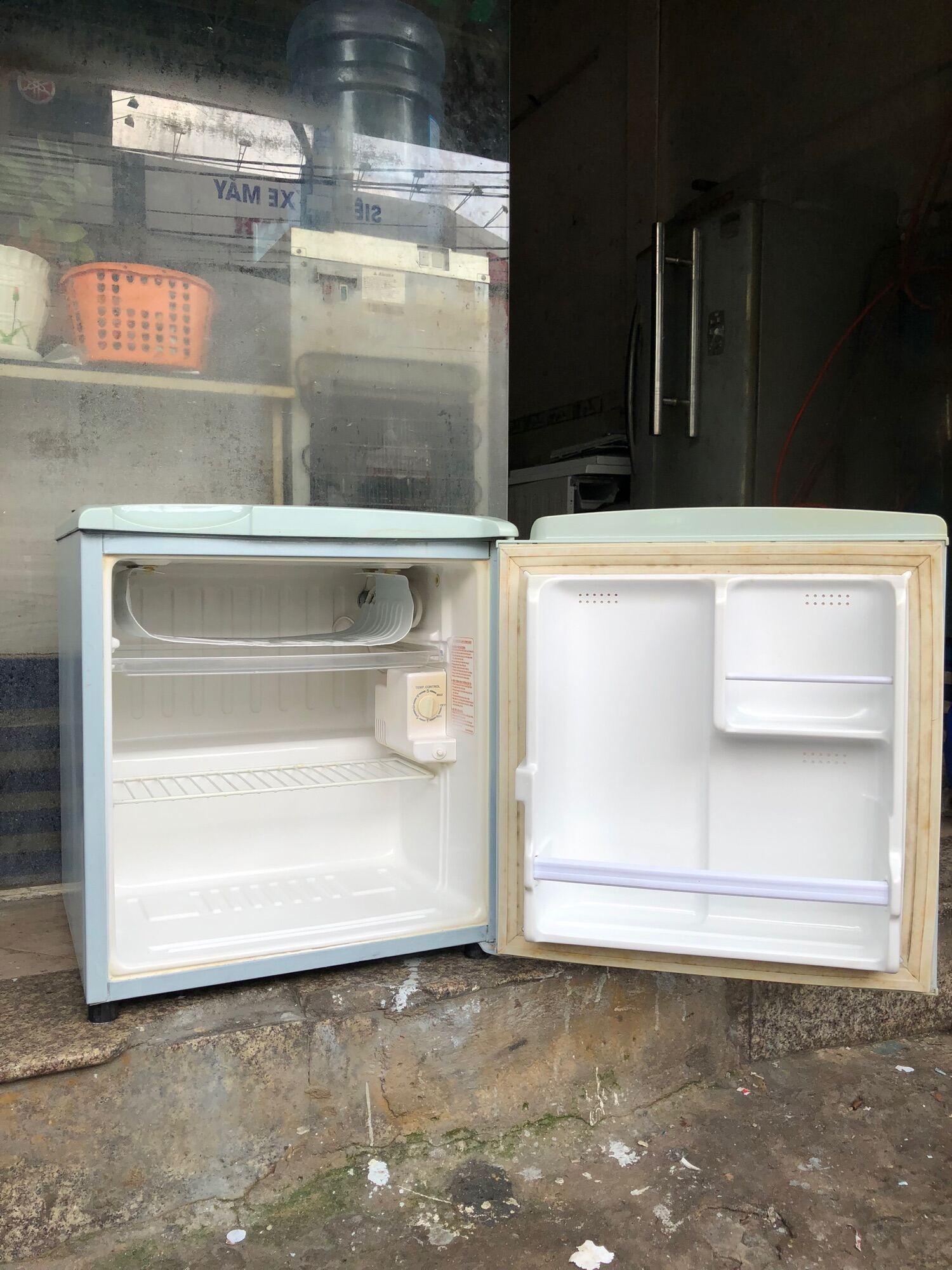 Tủ lạnh Sanyo 50 lít