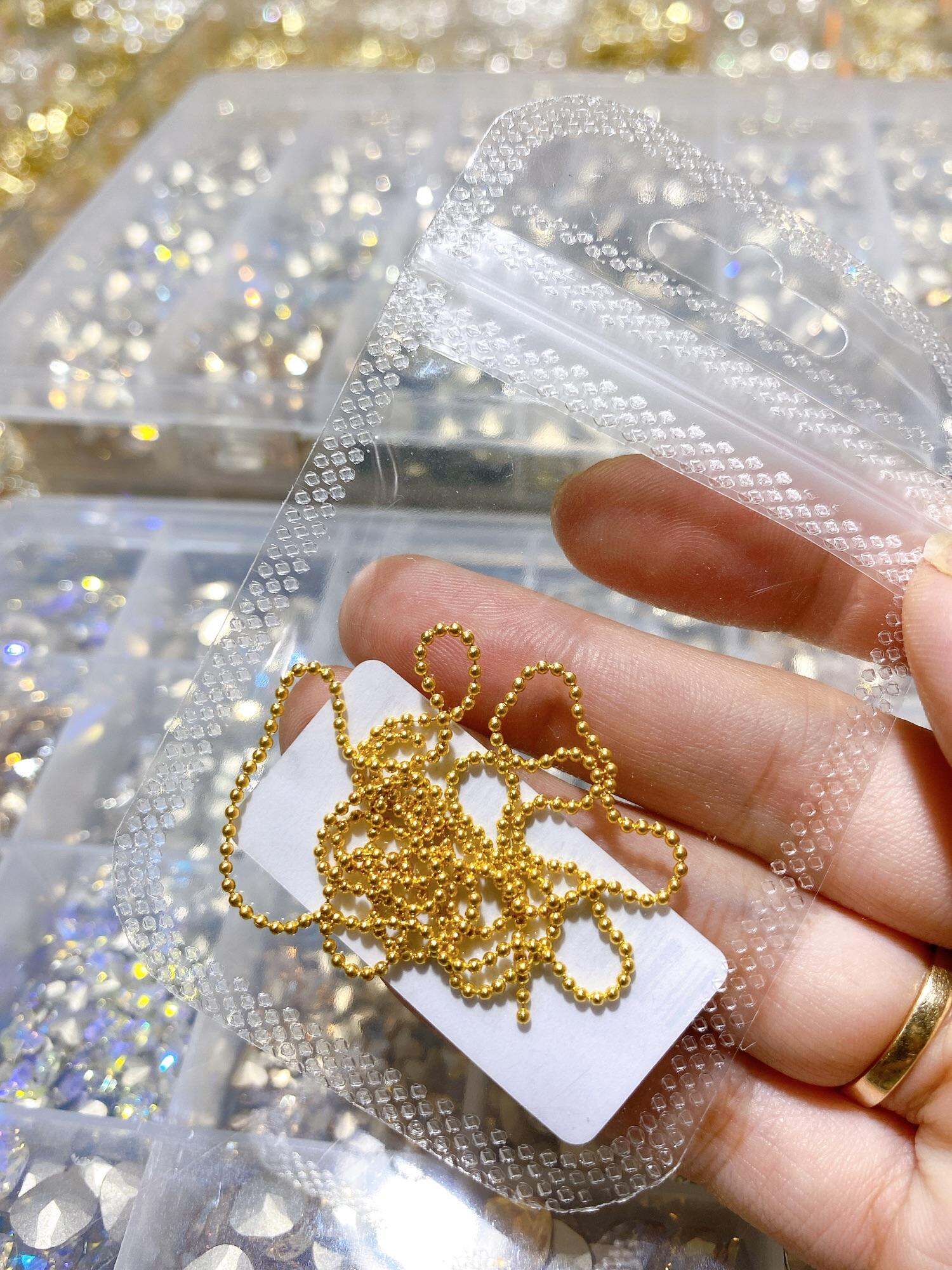 Bi quây, đá rắc trang trí móng