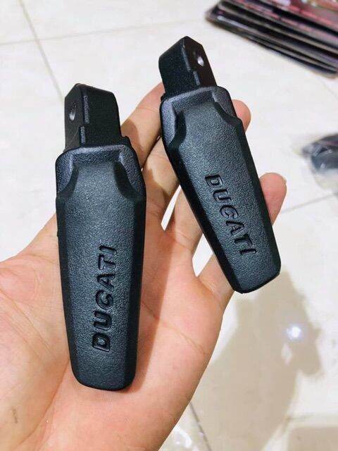 Gác Chân Sau Ducati Giá 1 Cặp