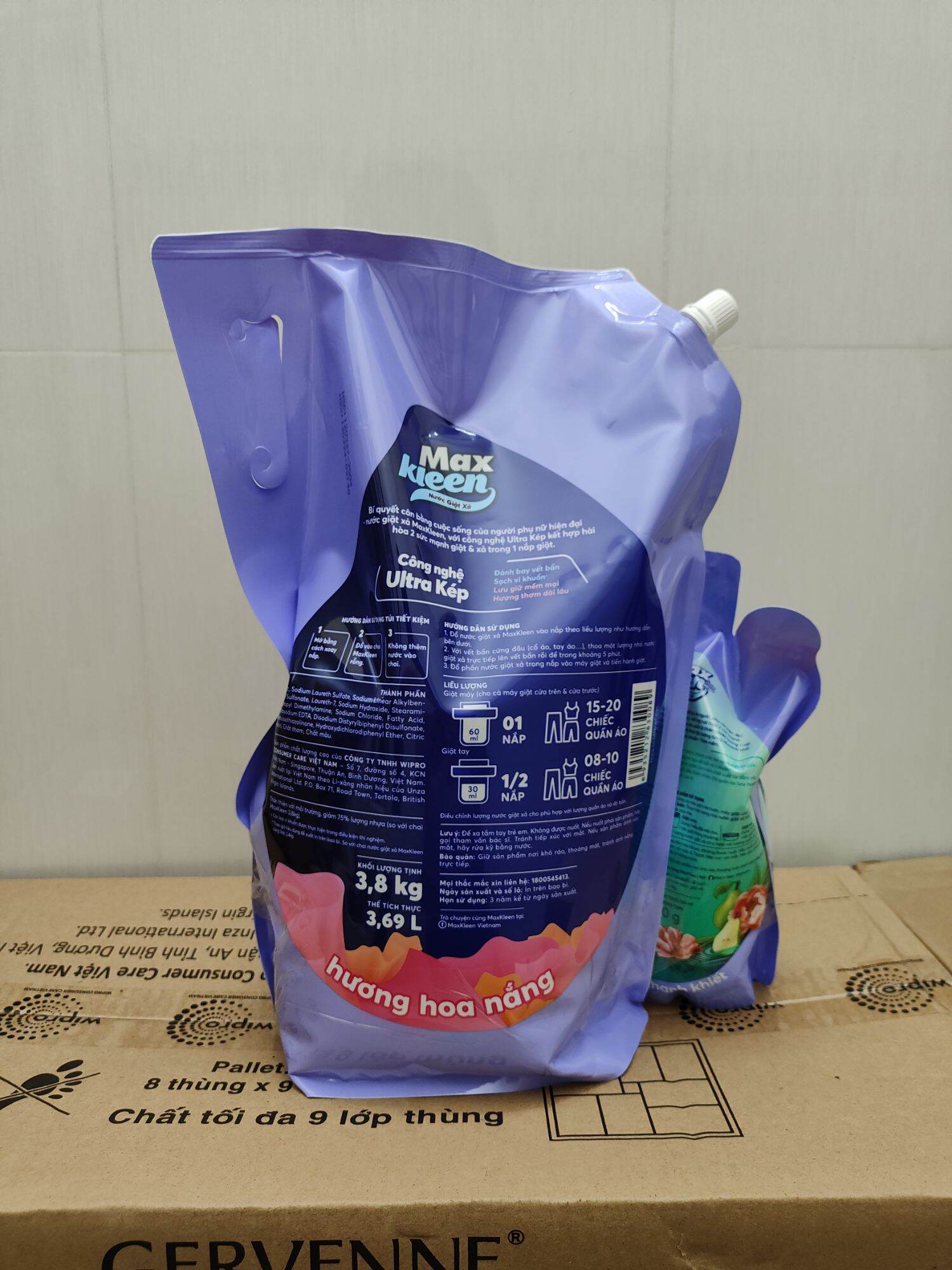 Nước Giặt Xả MaxKleen 3.8kg + Túi 600g