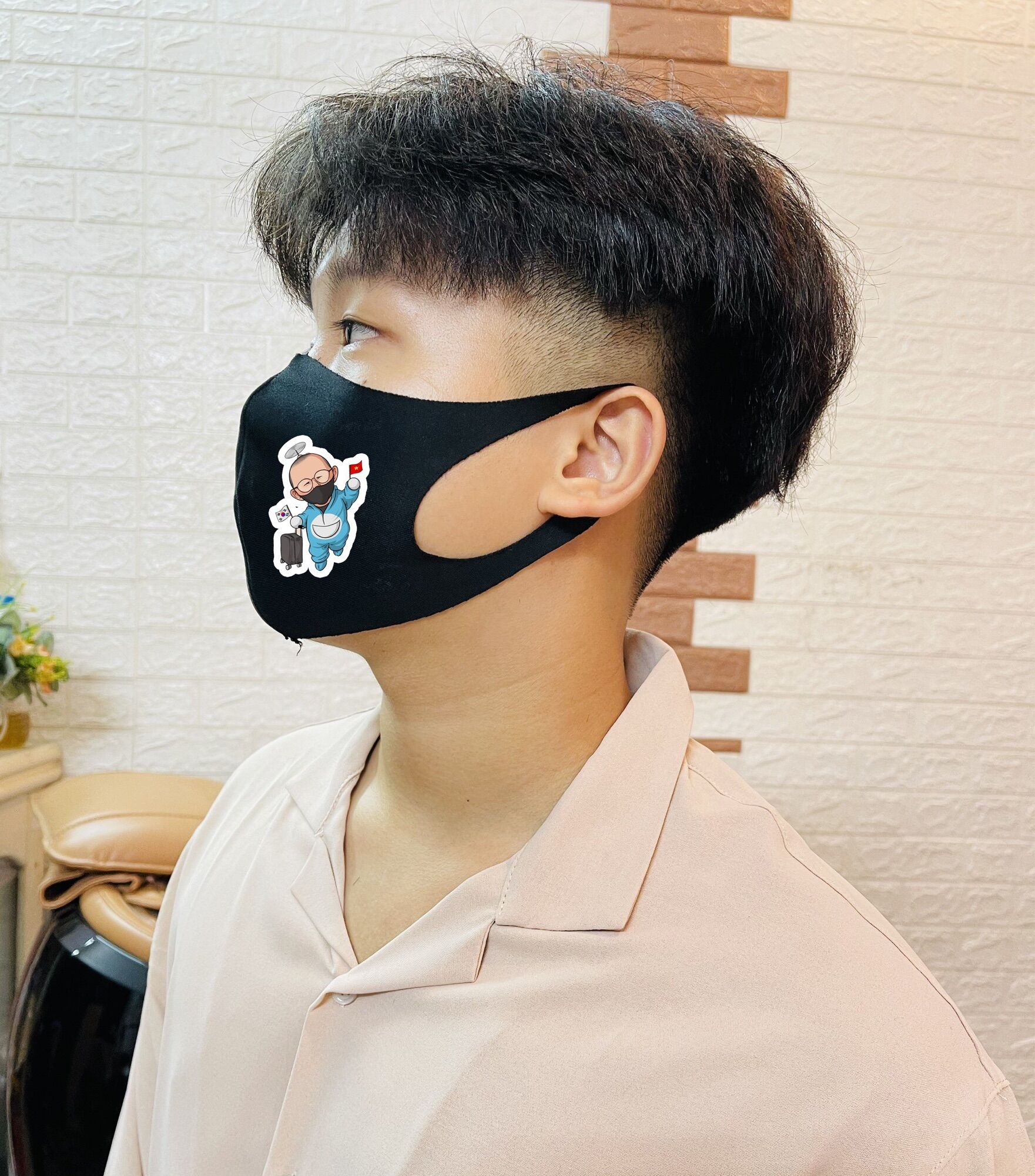 Khẩu trang in hình theo yêu cầu màu trắng màu đen/khẩu trang vải su làm theo yêu cầu