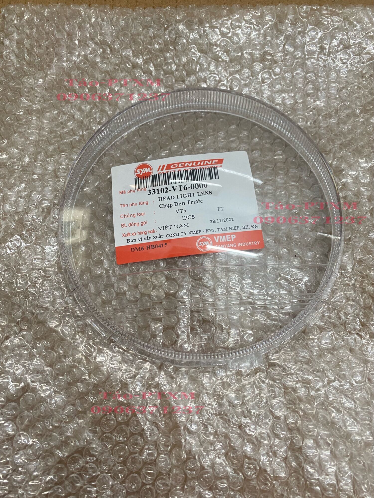 Kiếng pha đèn xe Elizabeth Xăng Cơ
