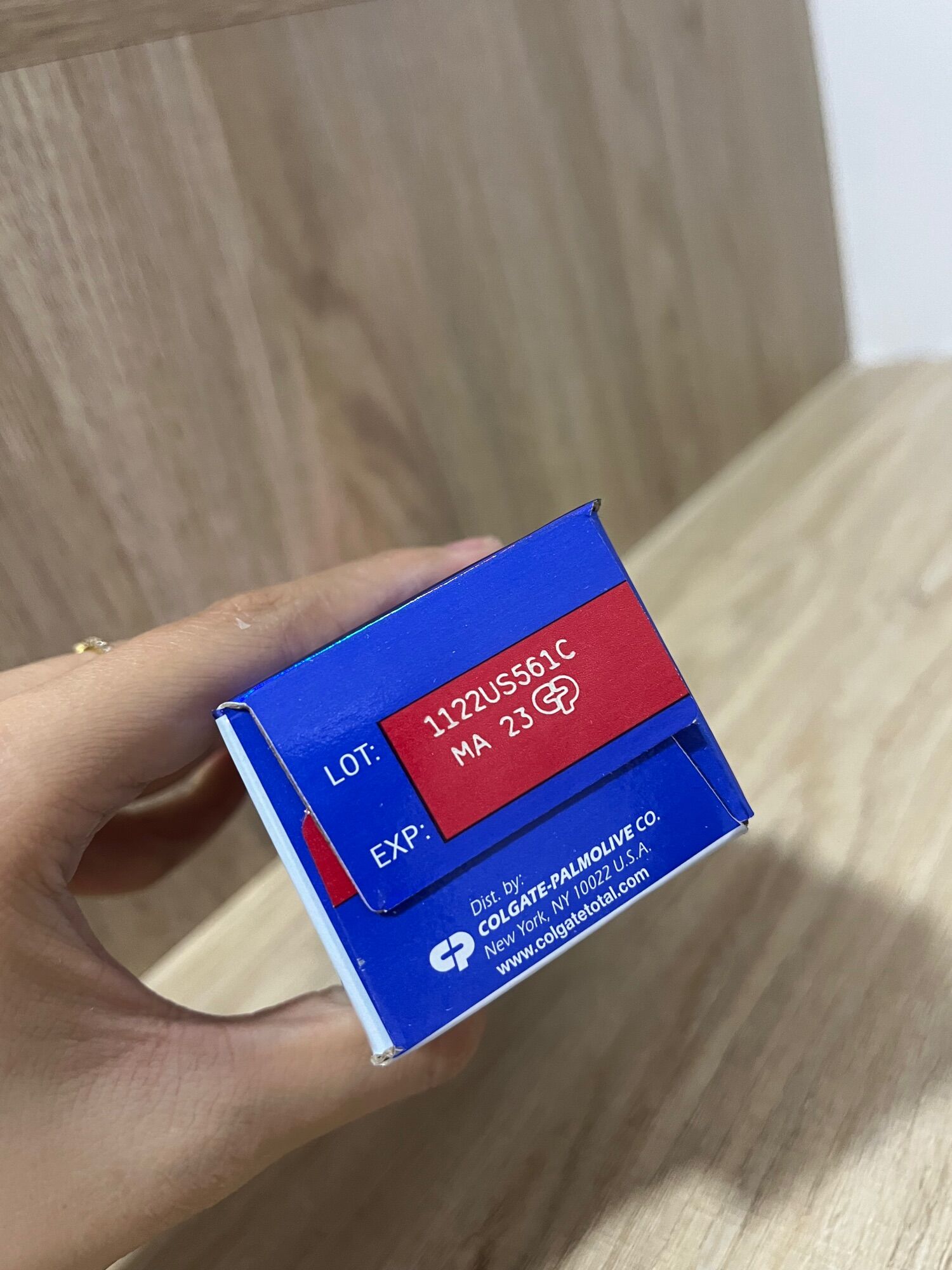 [Mỹ] Kem đánh răng Colgate Total SF Advanced Whitening 181g