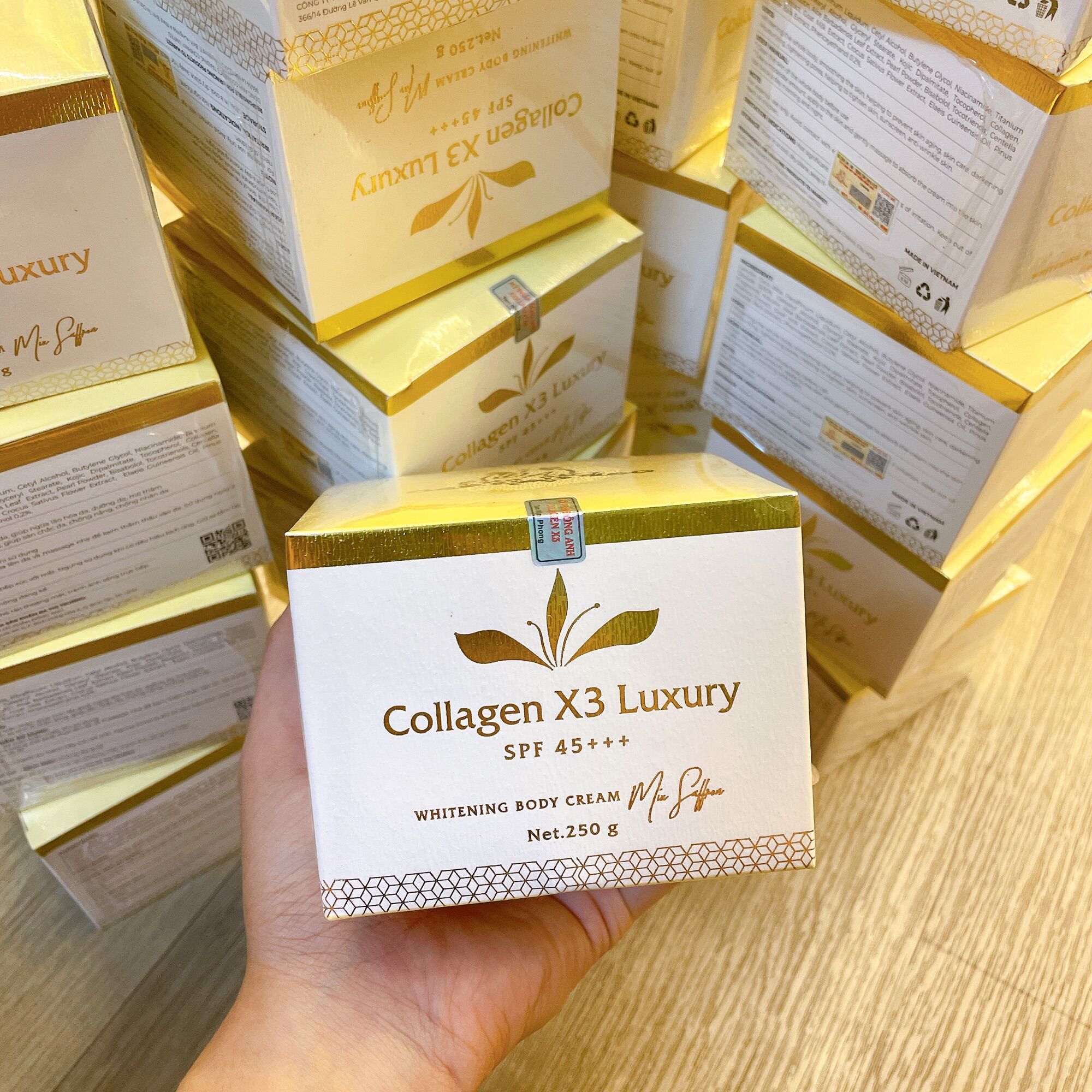 Kem body colagen x3