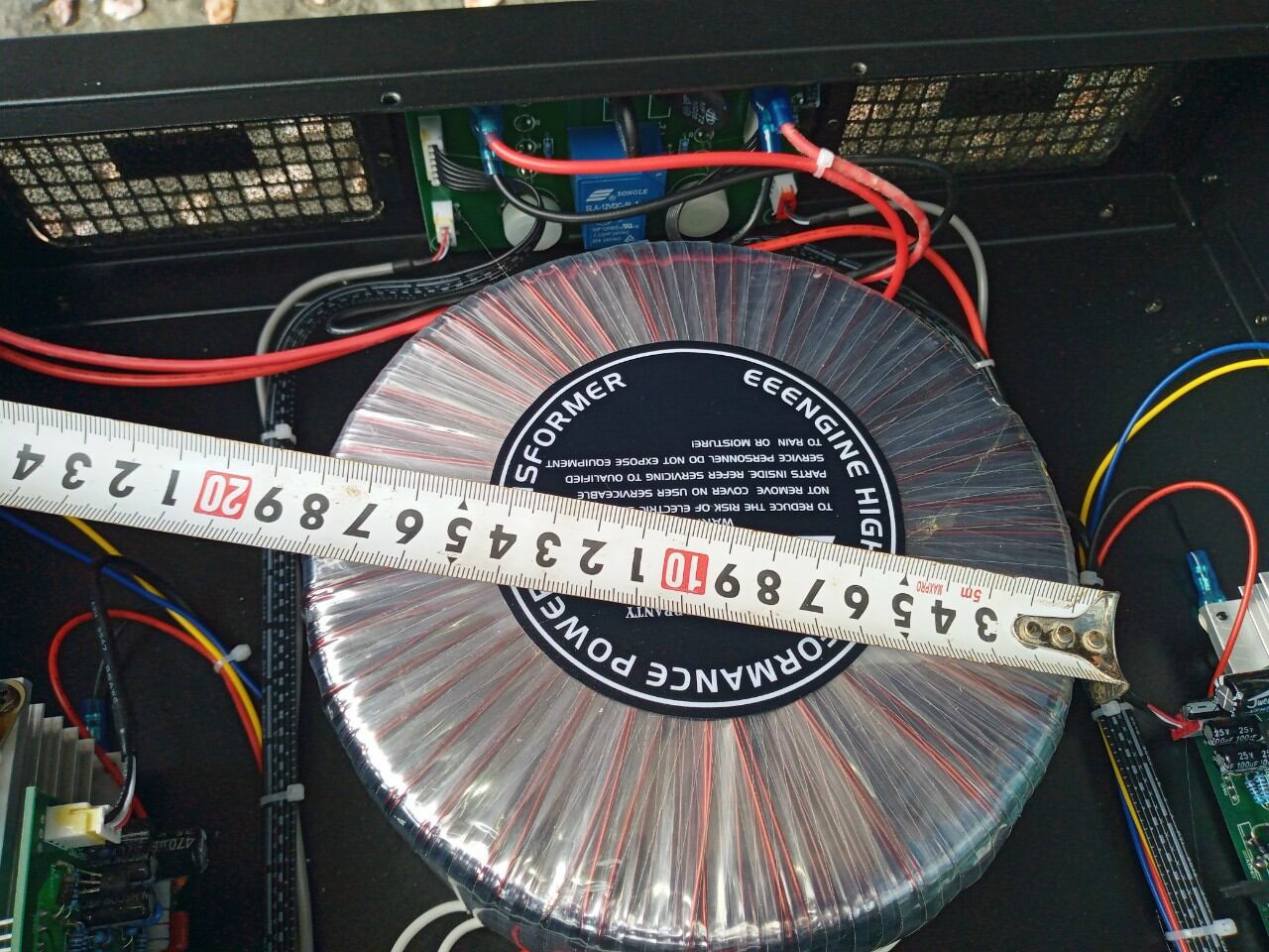 Công suất âm thanh crown xi 1500