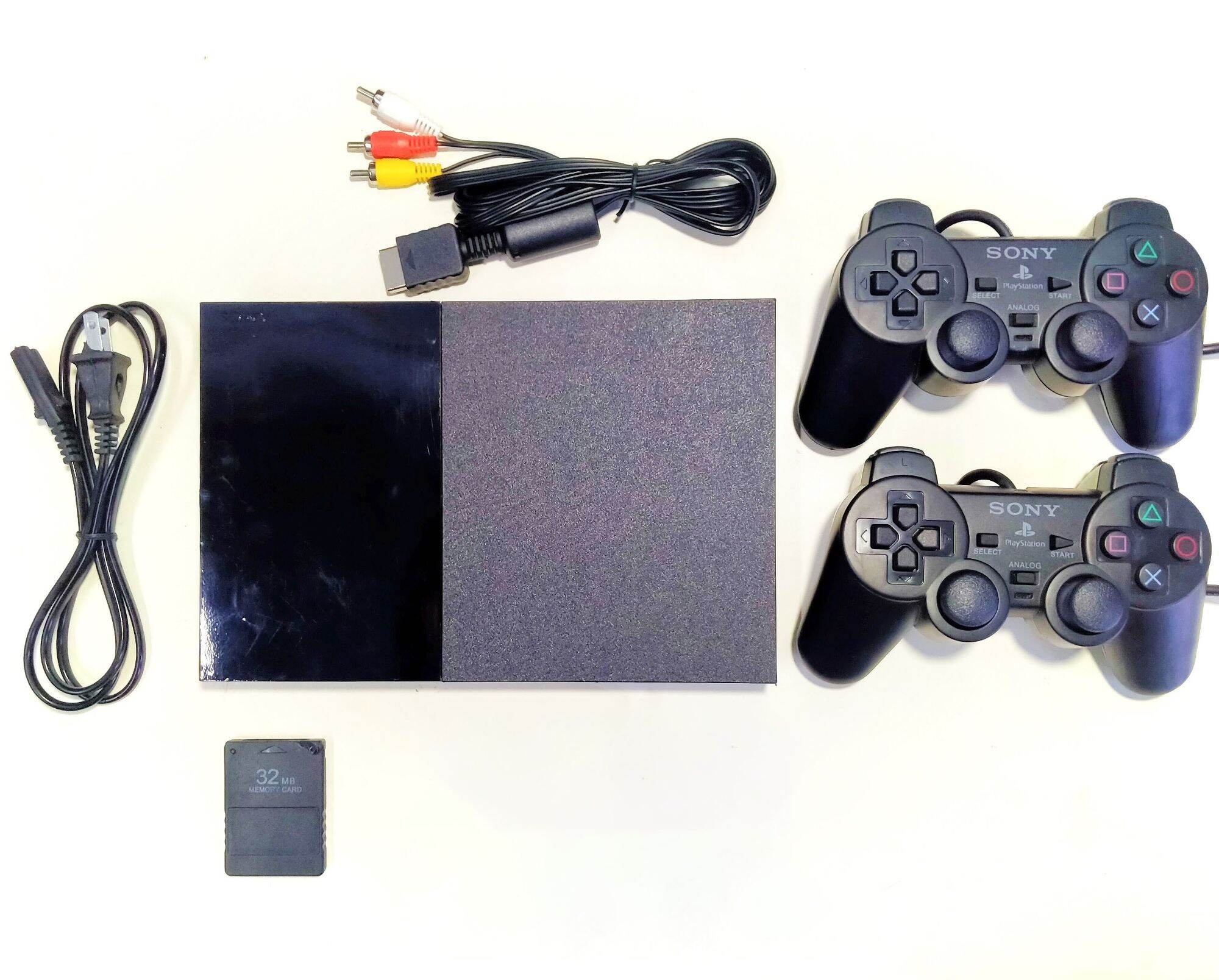 Máy chơi game playstation 2 đã sử dụng, tặng 5 đĩa game, giá cả phải chăng