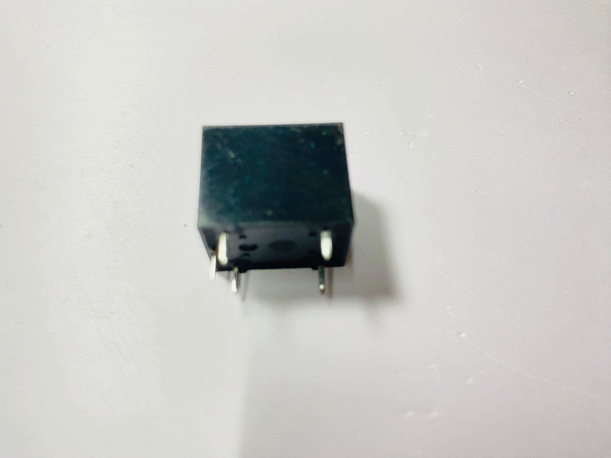 Relay 24vDC (công tắc điện từ)