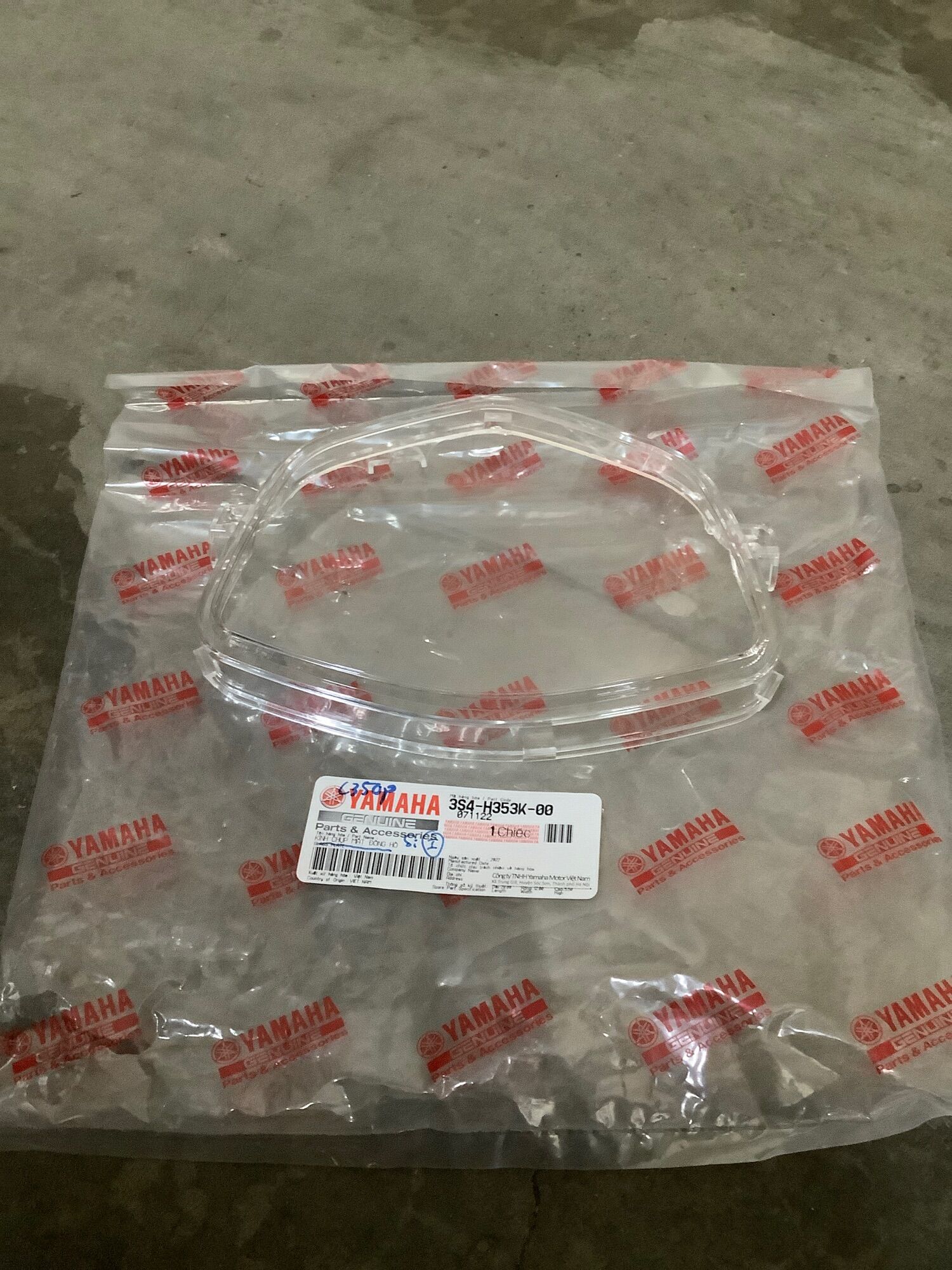 Mặt kính đồng hồ xe Sirius hàng hãng