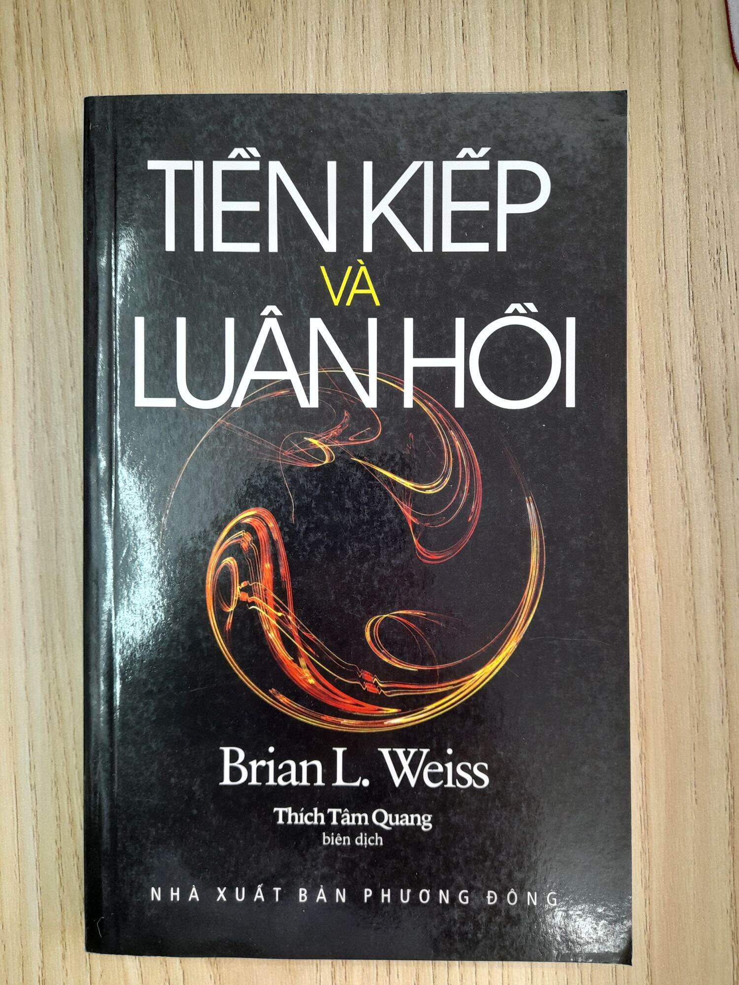 Sách - tiền kiếp và luân hồi