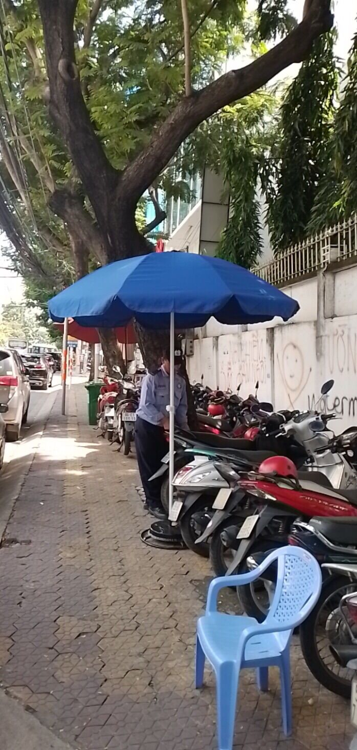 Ô dù bán hàng rộng 2m2 vải cao cấp chưa gồm đế