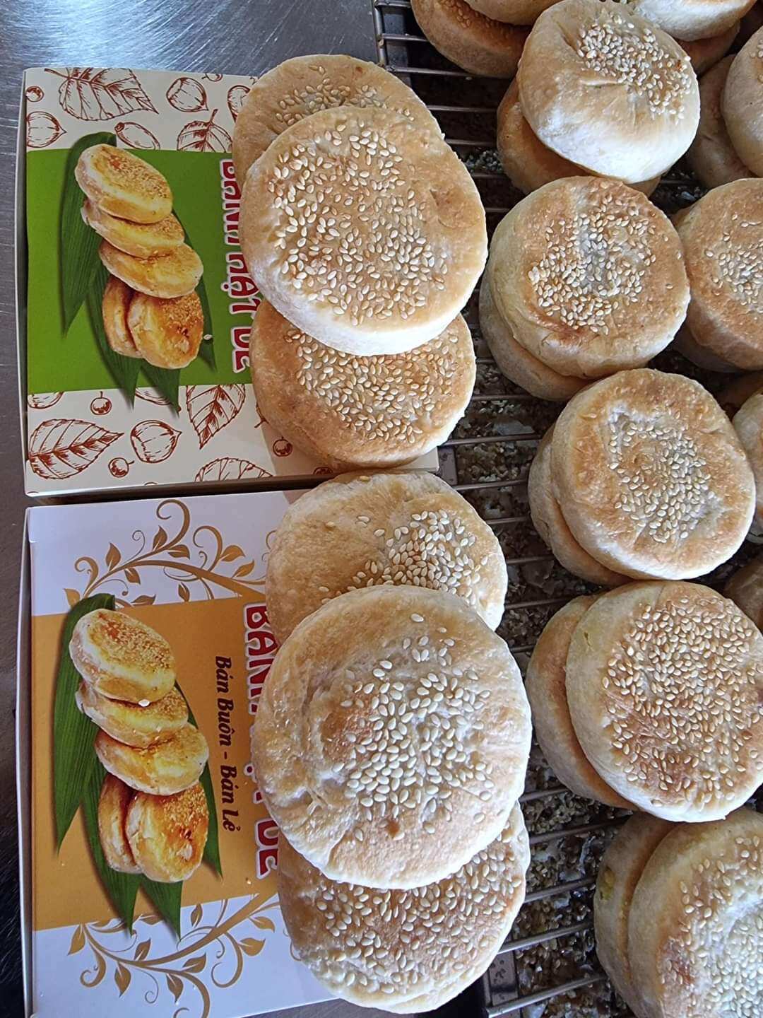 BÁNH HAT DẺ [ hộp 10 banh 650gr ]