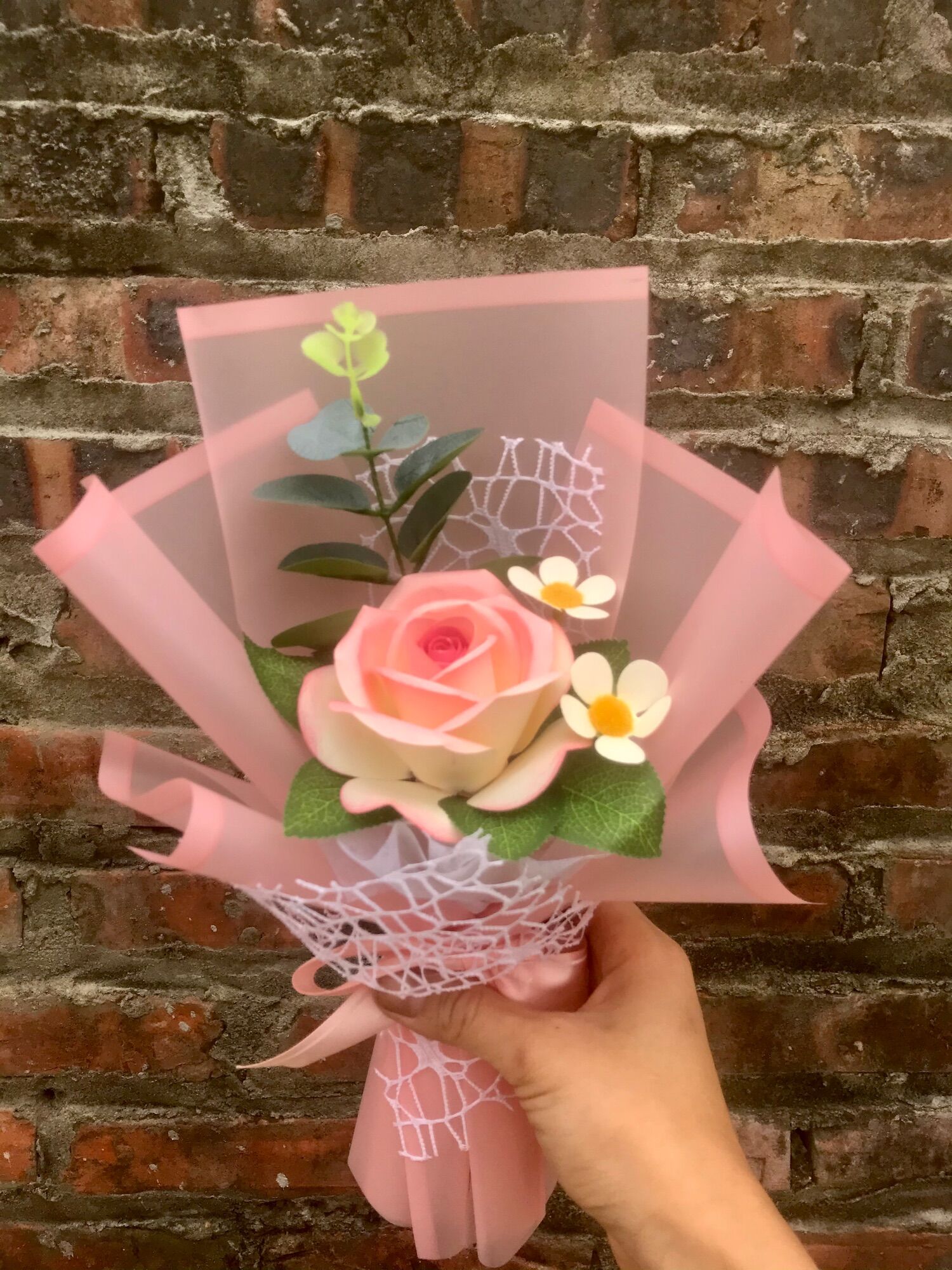BÓ HOA HỒNG GIẤY HANDMADE 1 BÔNG