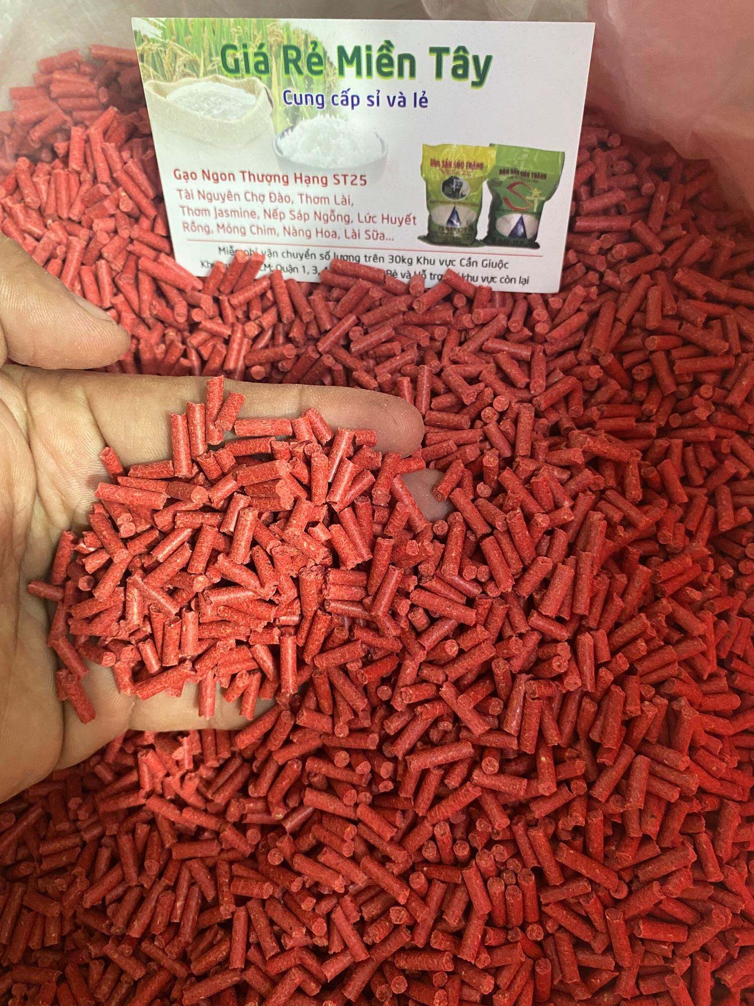 1kg Cám Đạm Đỏ Dành cho Gà Đá