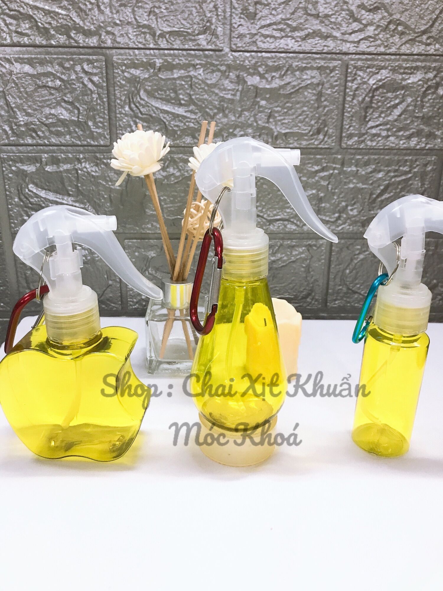 Combo 3 Chai Xịt Khuẩn Mini Móc Khoá ( 90,60,100ml)