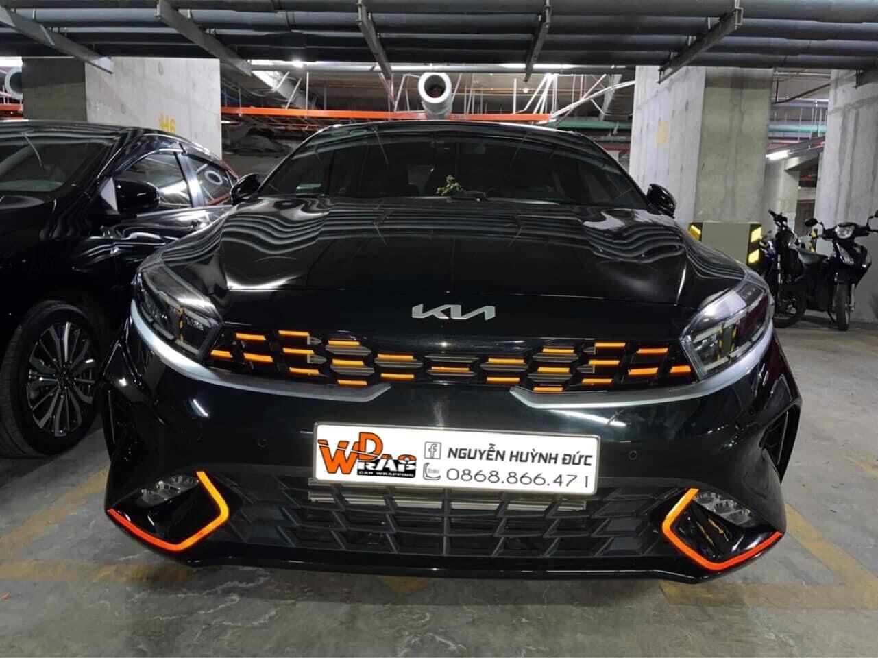 Decal trang trí k3 mới