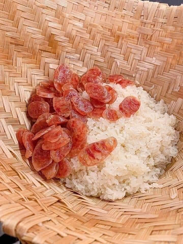 CHÕ HẤP XÔI THÁI LAN