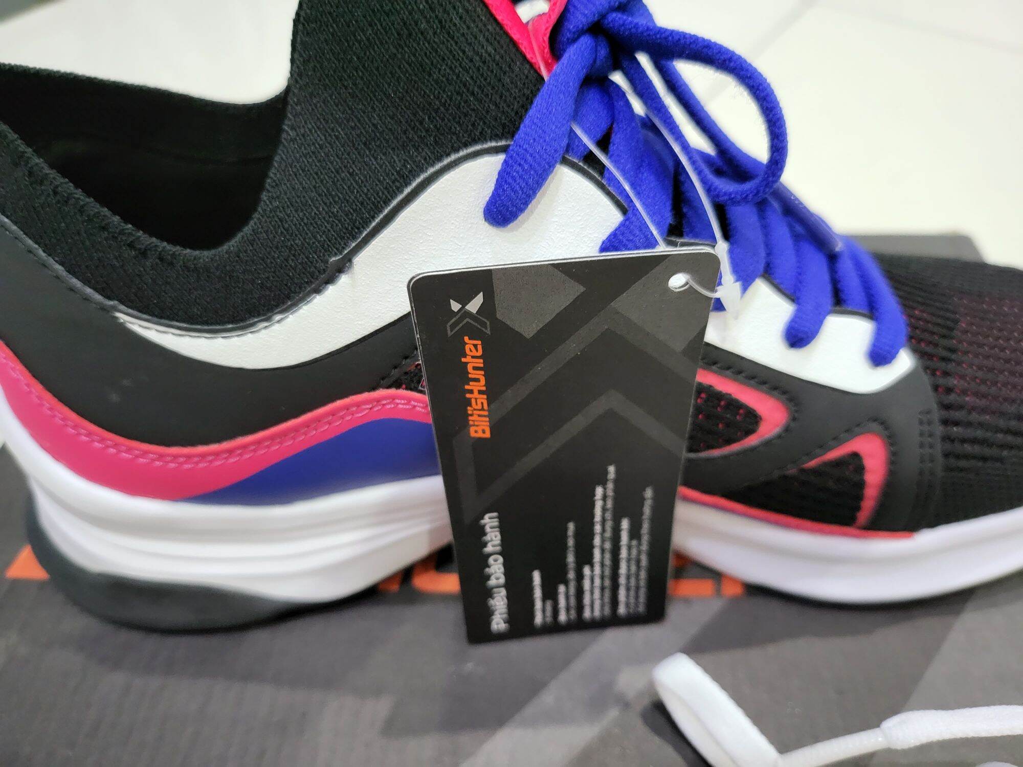 GIÀY SNEAKER NỮ  SIZE 38