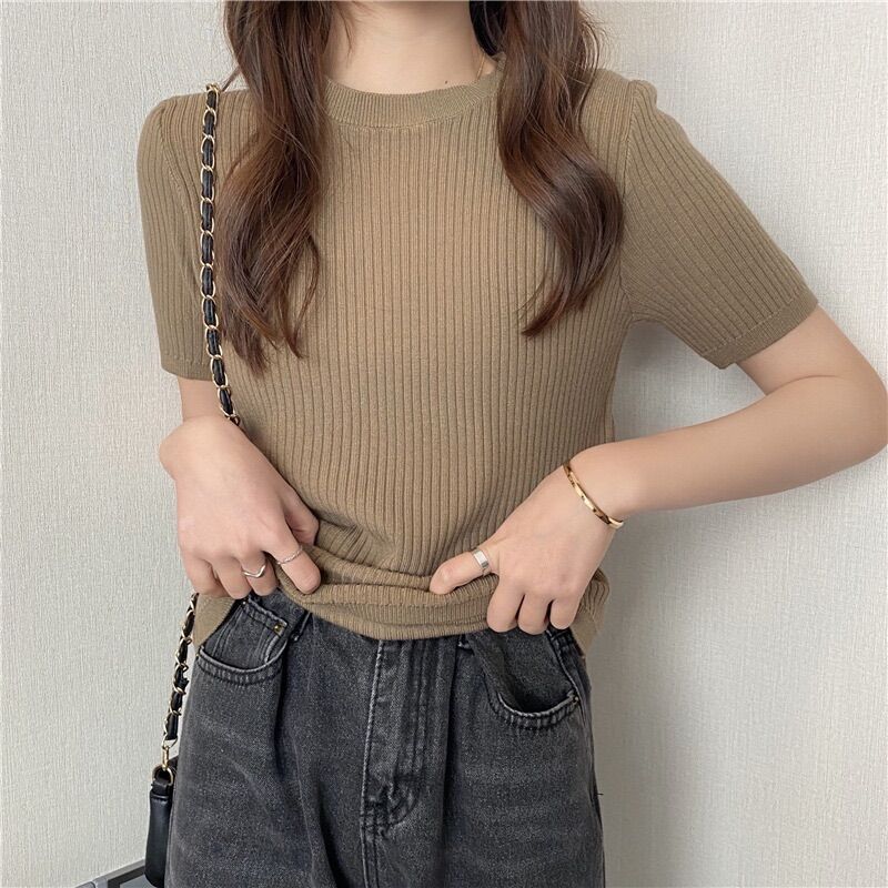 Áo len tăm trơn cộc tay cổ tròn basic dáng ôm - Lumii