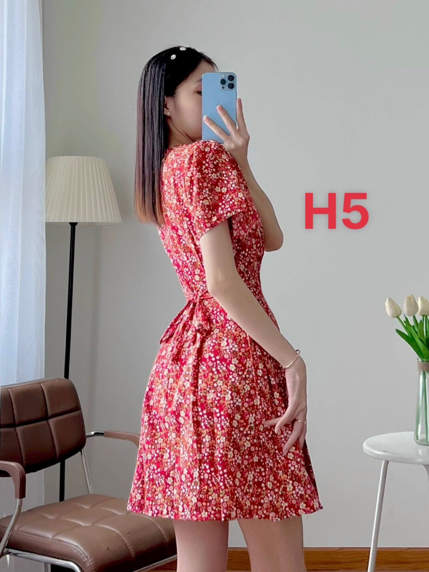 Đầm kèm quần tim đắp chéo, có tay, chất lụa hàn, mịn mát,mát.