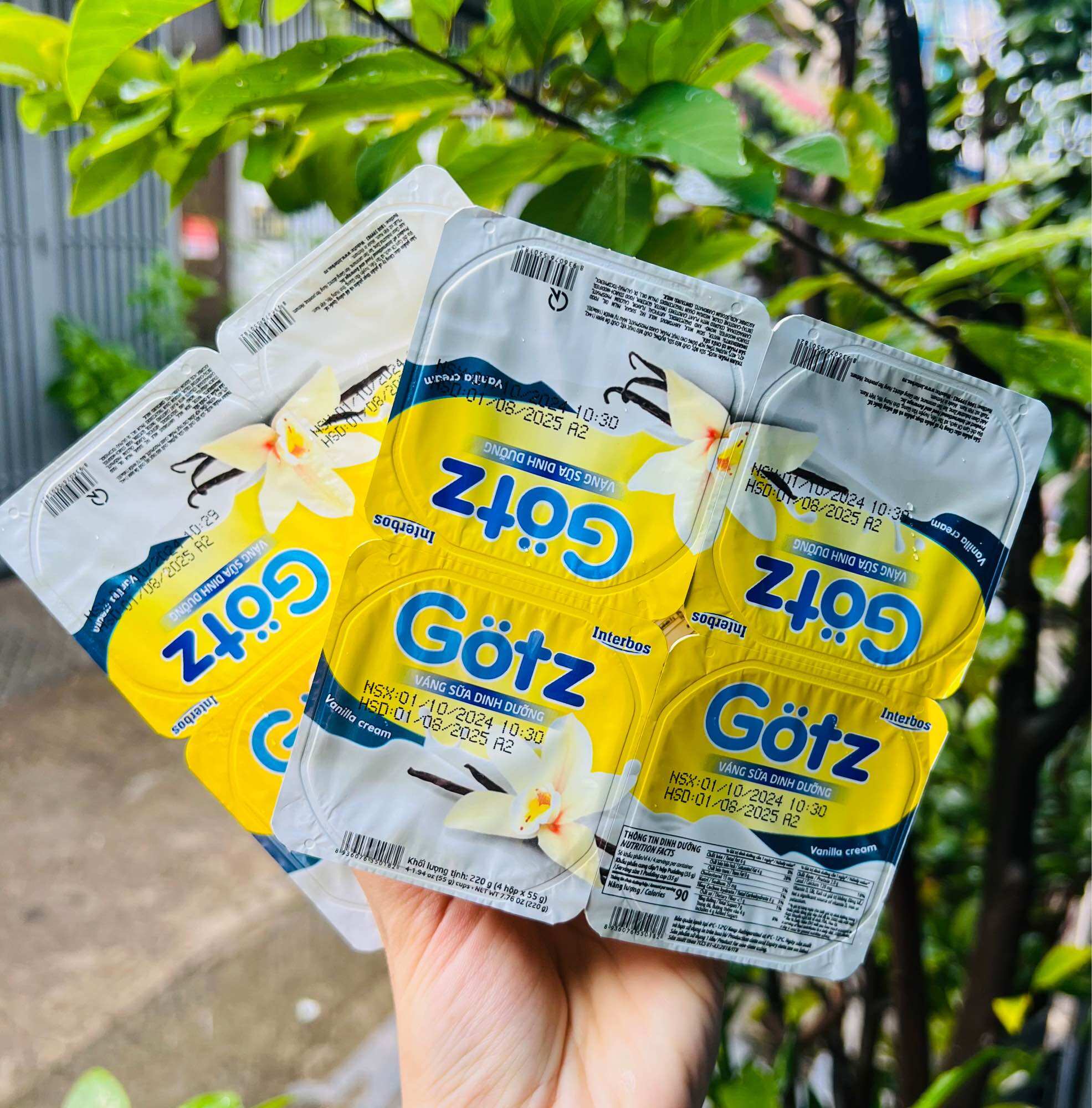 Thùng 48 hộp váng sữa Gotz date mới nhất