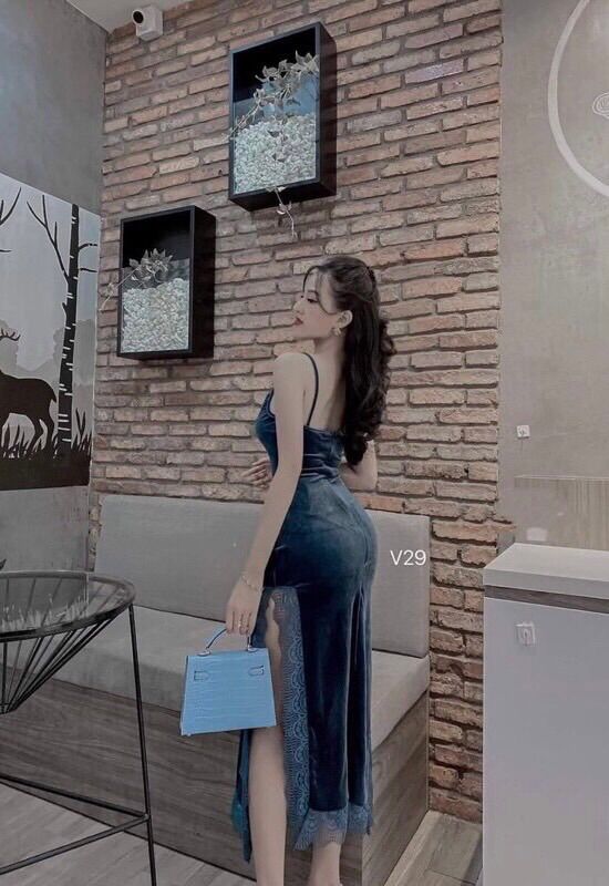 Đầm Nhung body 2 dây phối ren.