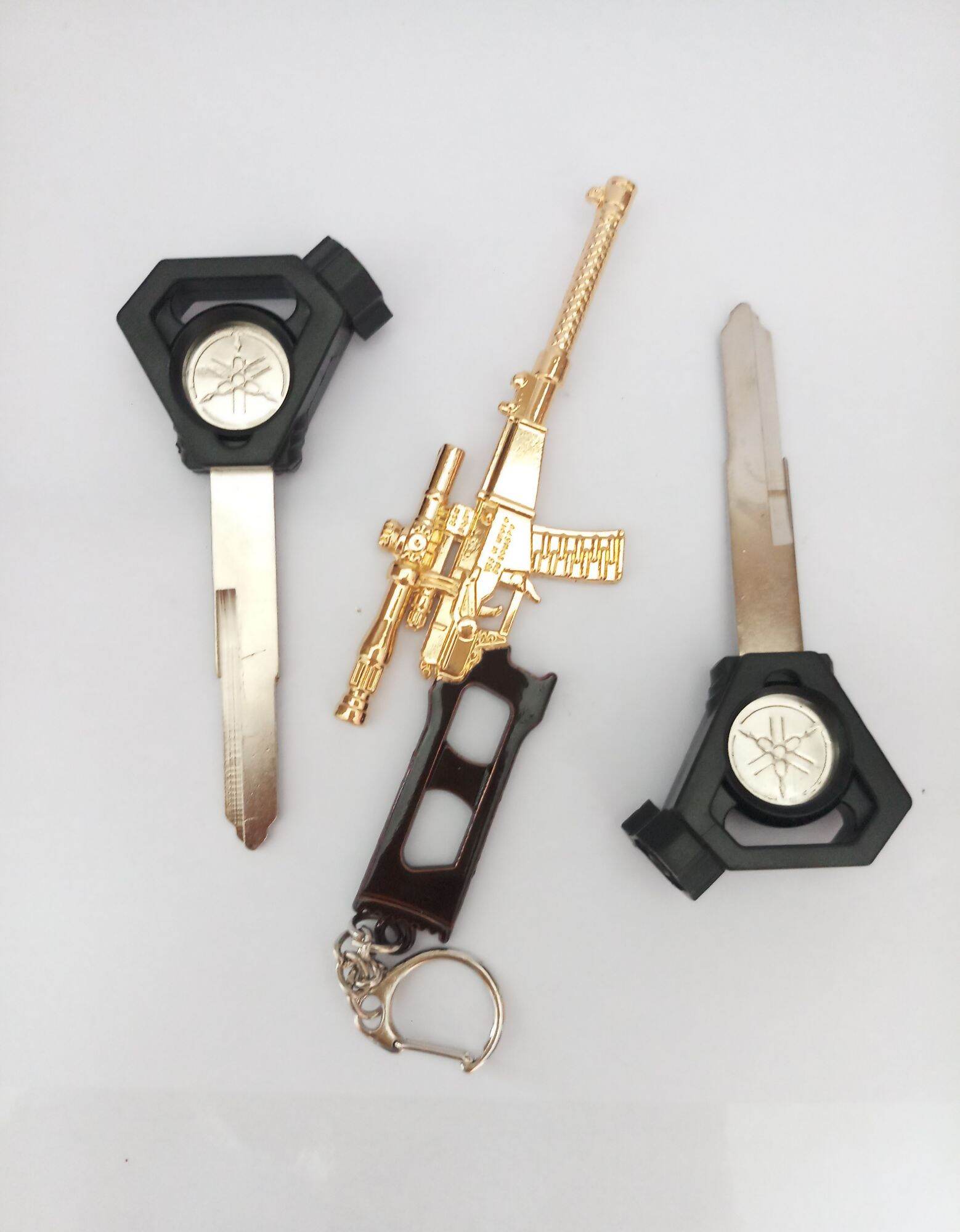 Phôi chìa khóa xe Excinter , Sirius Fi ( Combo 2 chìa + Móc khóa PUBG )