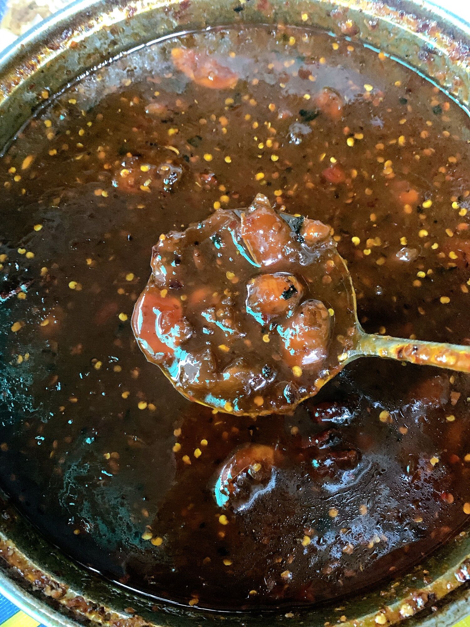 Bánh tráng phơi sương chấm me cay