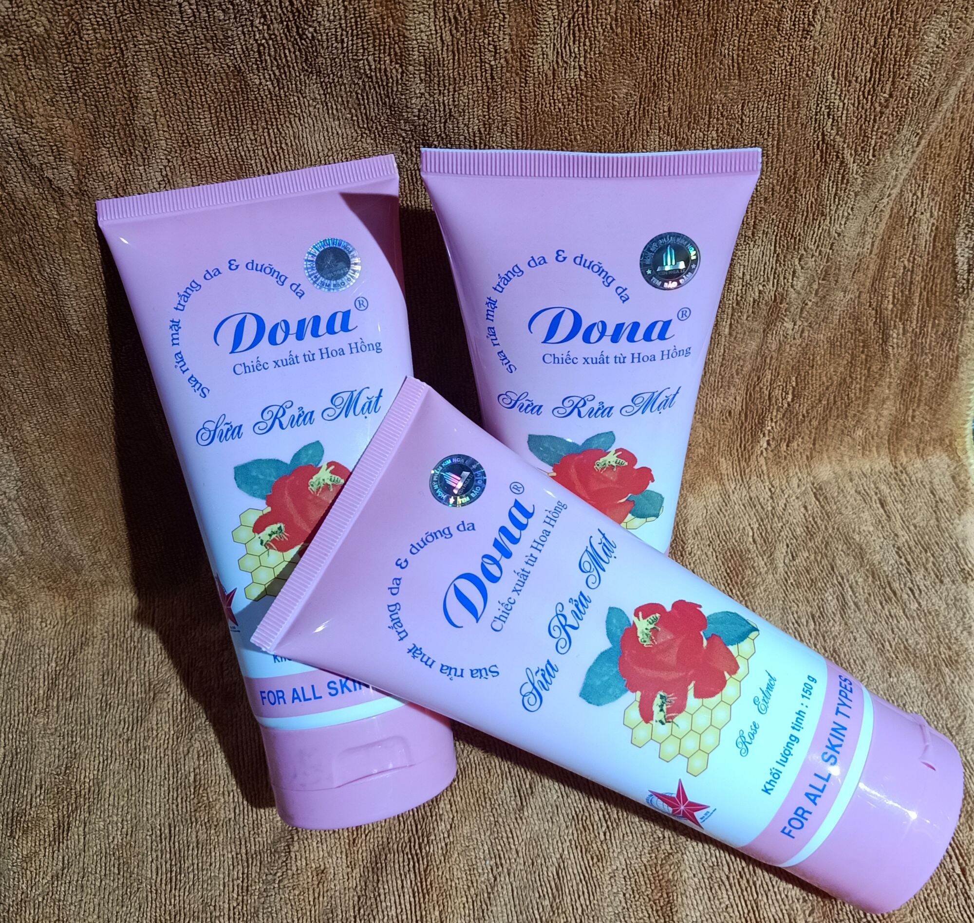 Combo 2 Tuýp Sữa Rửa Mặt Trắng Da Cao Cấp Dona White Uv 150G