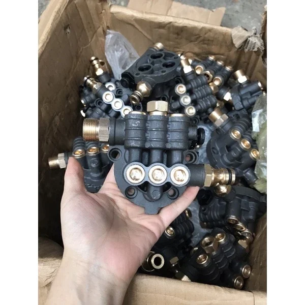 Đầu bơm máy rửa xe gia đình đầu bé