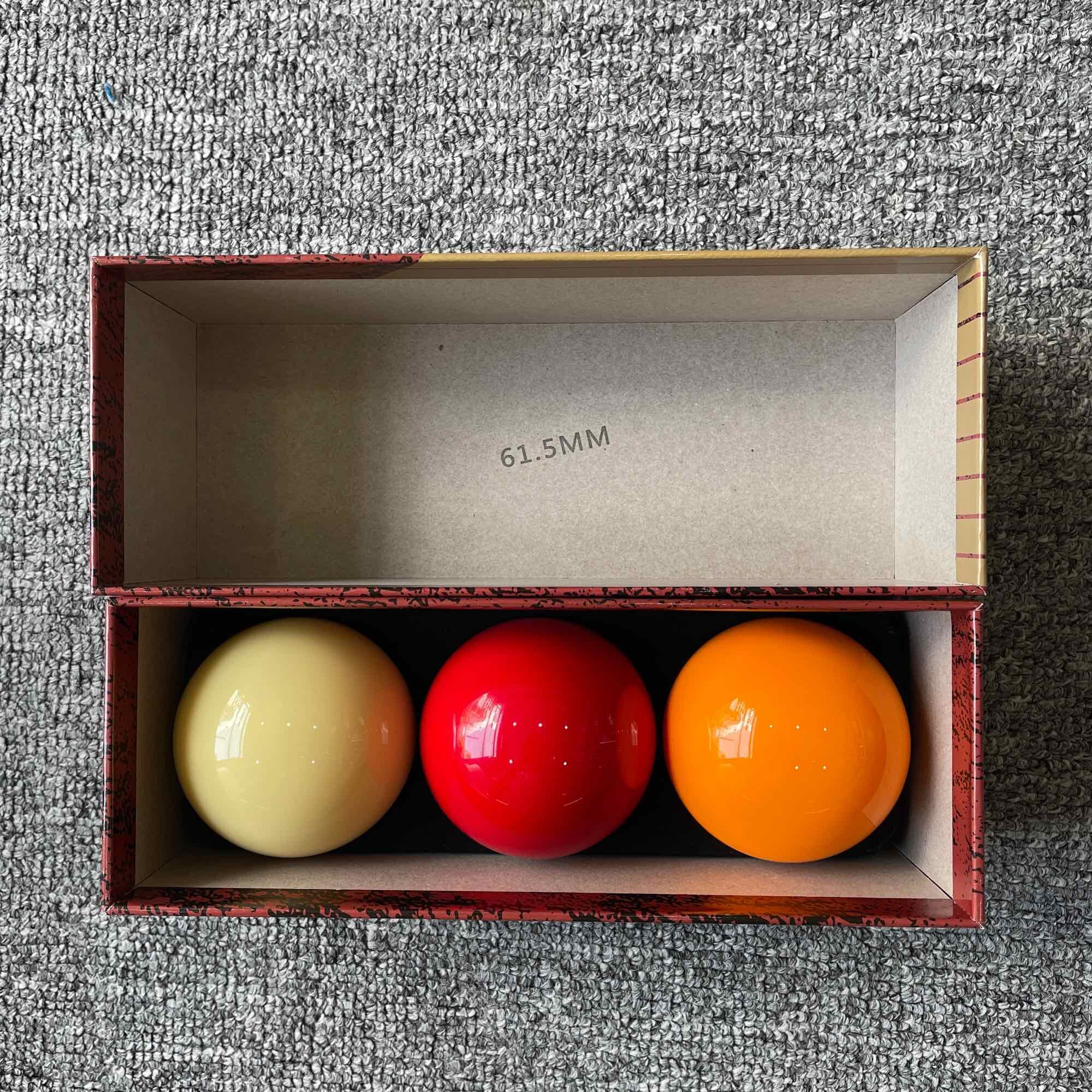 Bộ Bóng Bida Supper Carom (bi líp 3 bóng) KT 61,5mm.