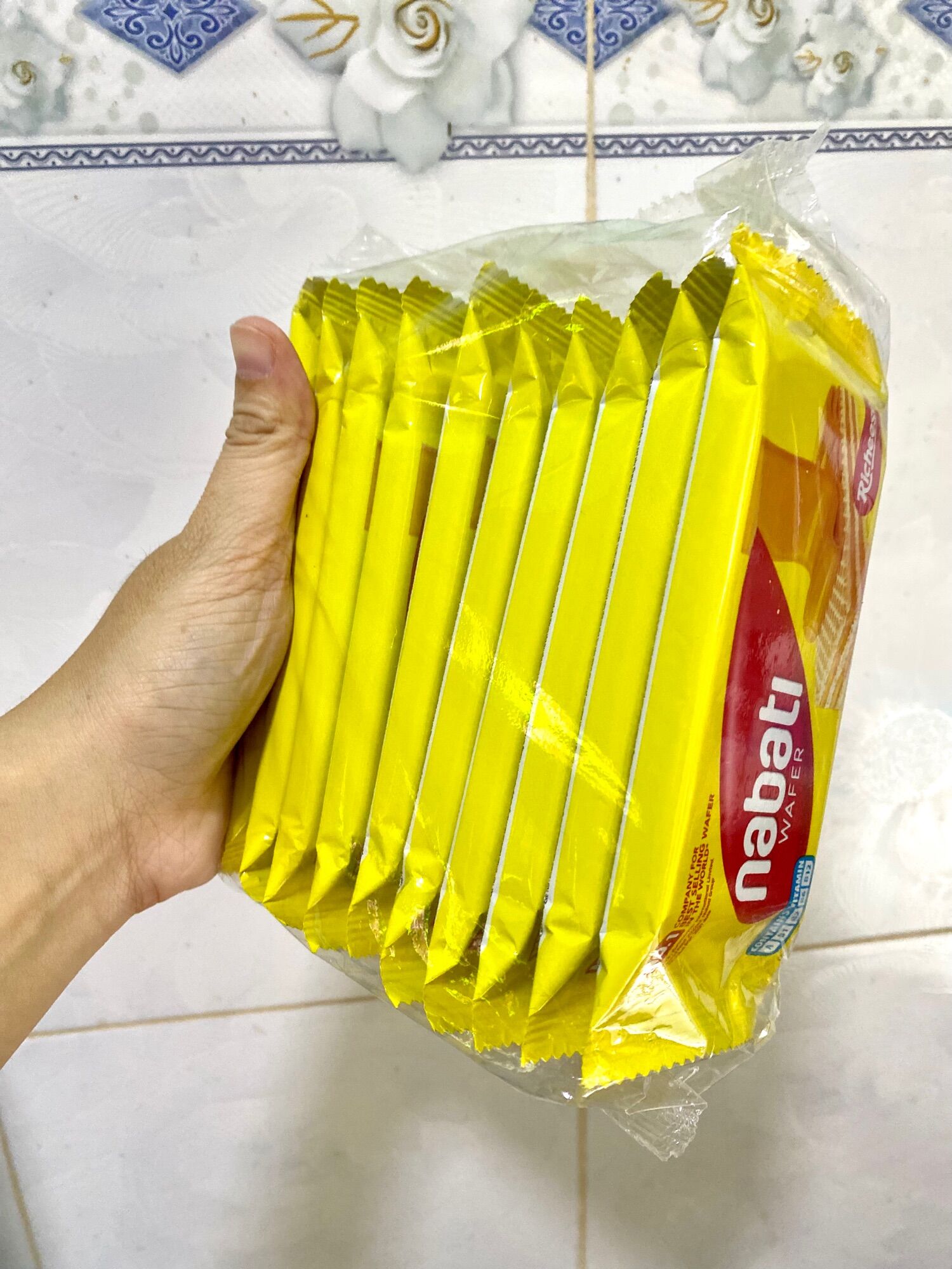 Combo 10 cái bánh xốp kem phô mai/socola/việt quất nabati130g/gói