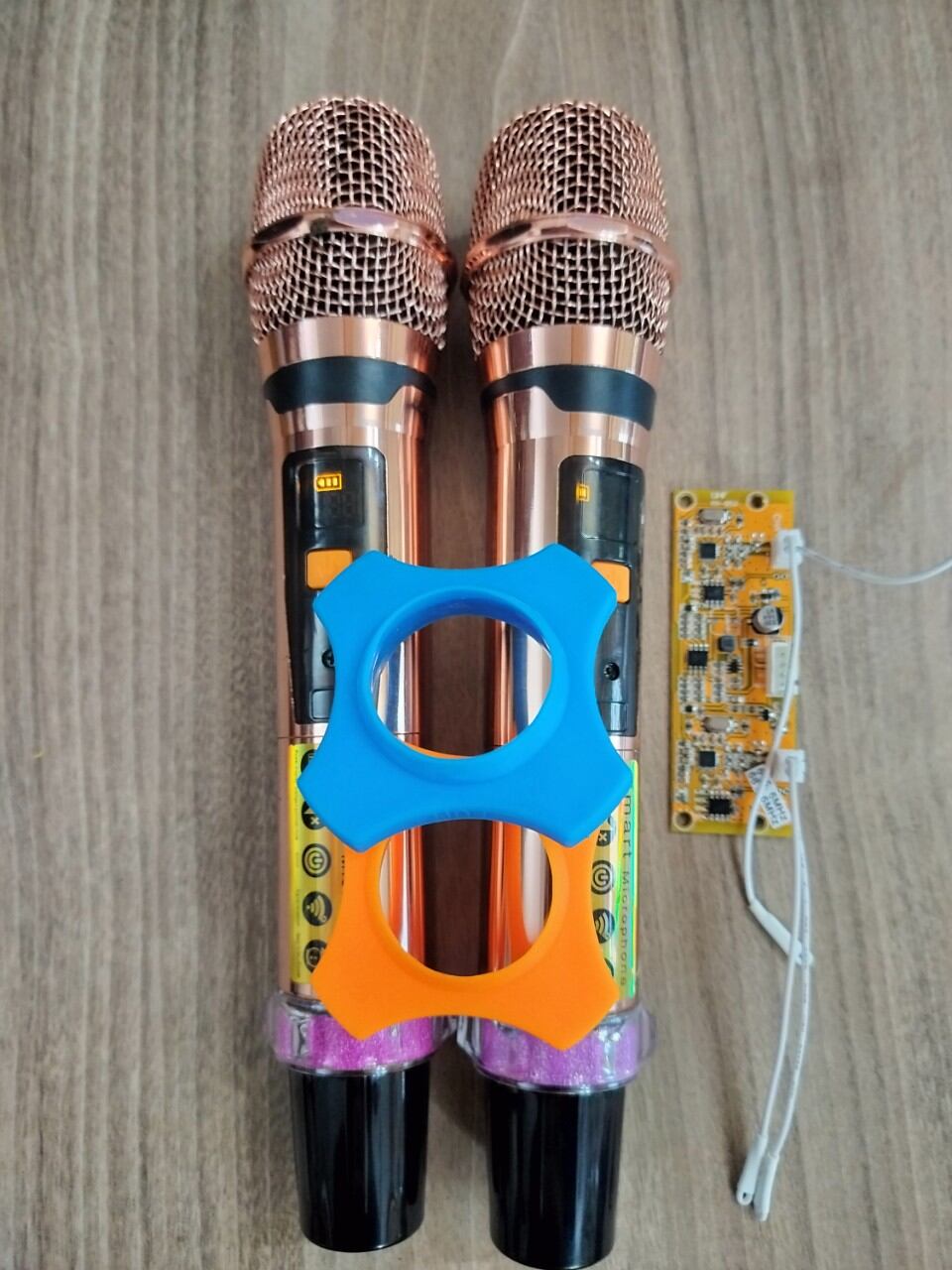 Micro UGX8 Vàng Đồng Tăng Kèm Cặp Chống Lăn