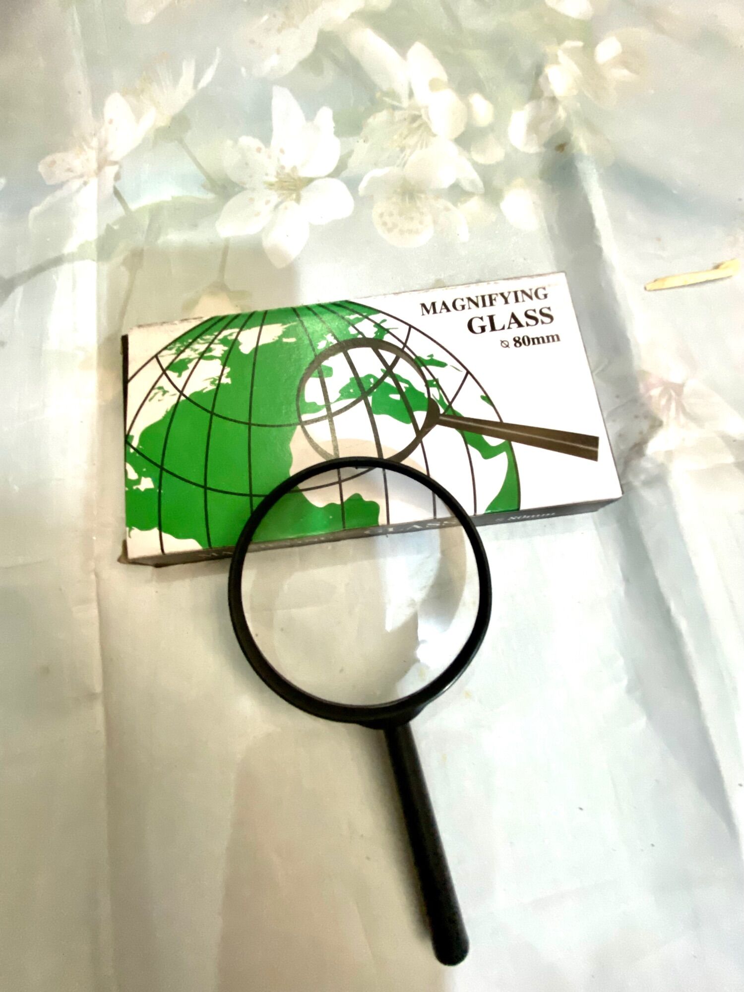 Kính lúp dành cho học sinh