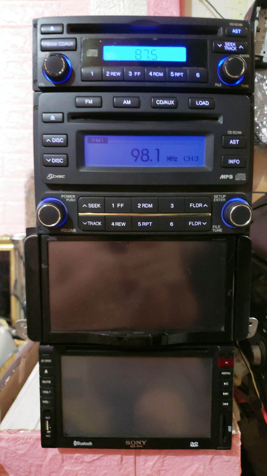 Cd ô tô huyndai .cd aux radio .