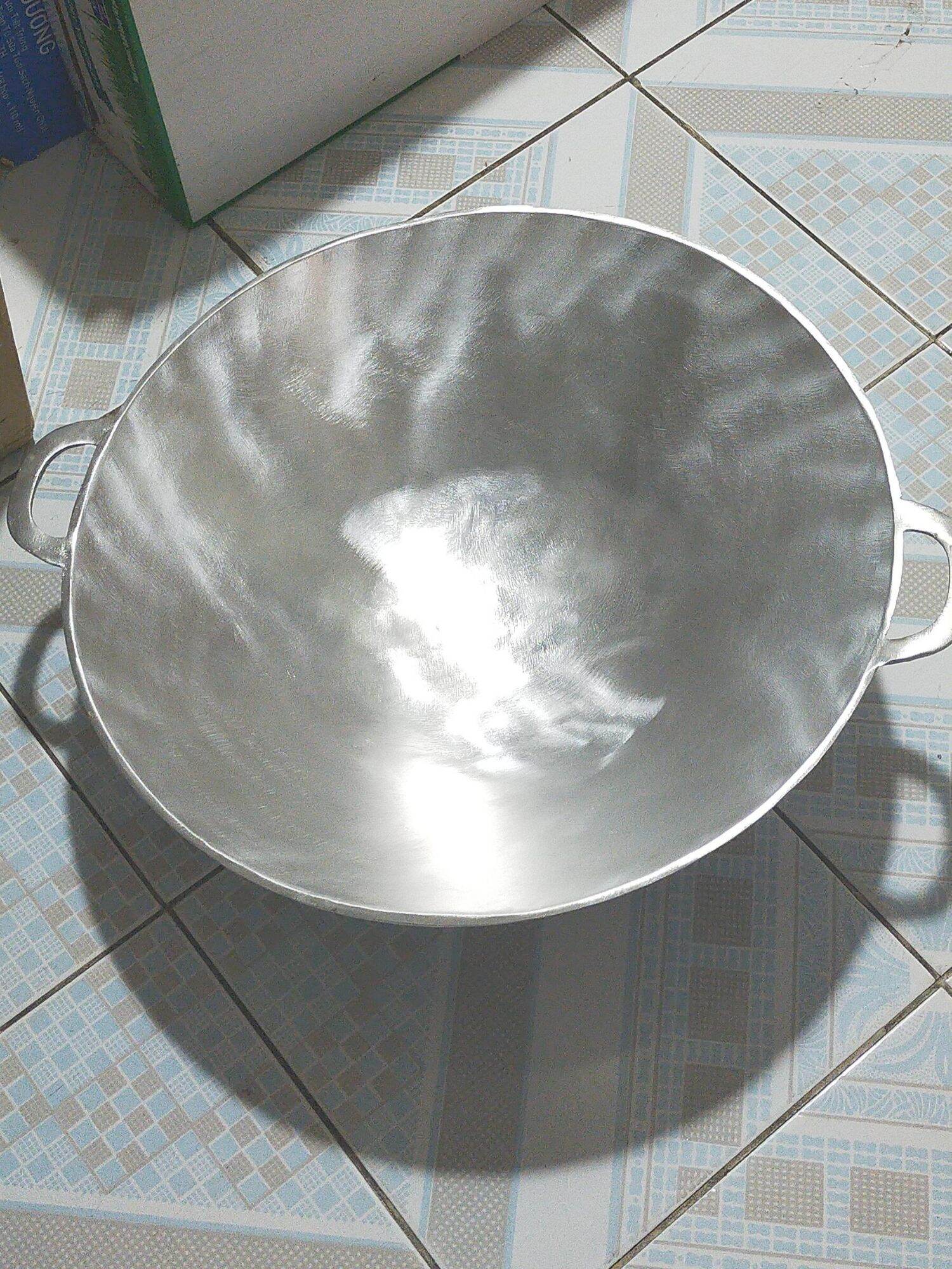 chảo gang đúc thủ công nguyên khối dk 36cm cao11cm đã xoa bóng