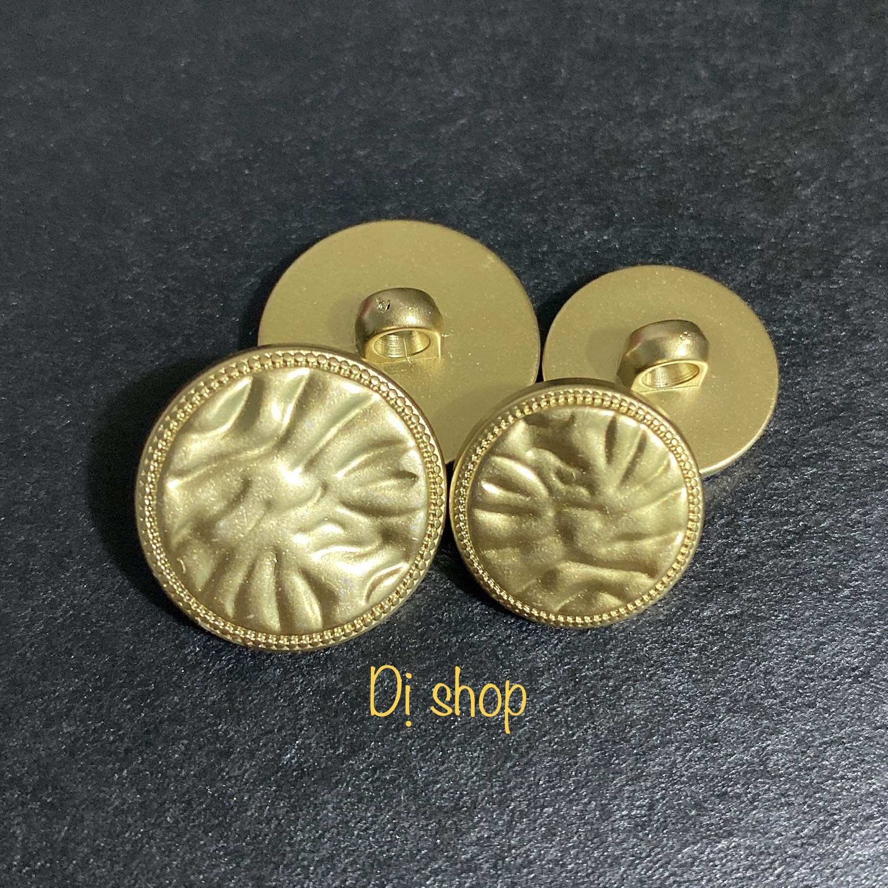 Set 5 NÚT NHỰA GIẢ ĐỒNG SIZE 2.1cm ( thẻ bài)