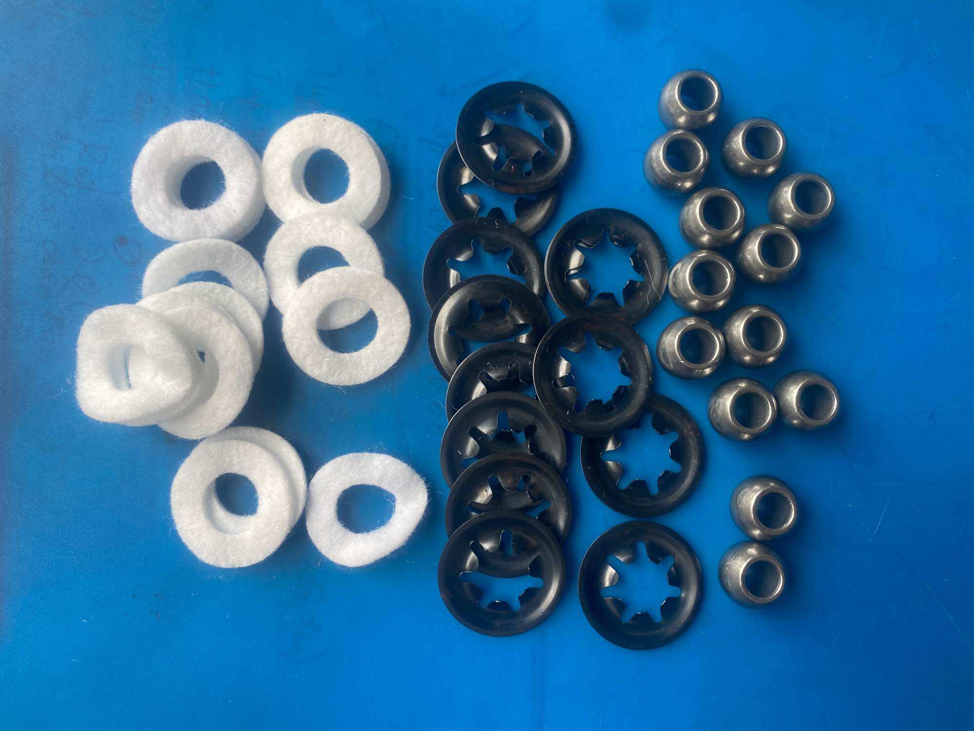 20 bạc quạt+20 bông dầu+20 hoa mai
