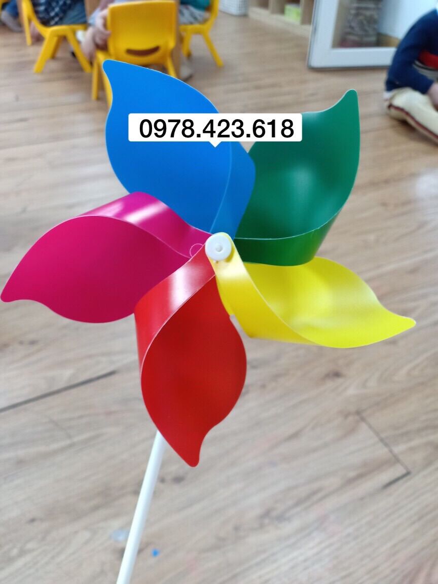 Combo 100 Chong chóng hoa 5 cánh 5 màu treo dây hoặc tay cầm