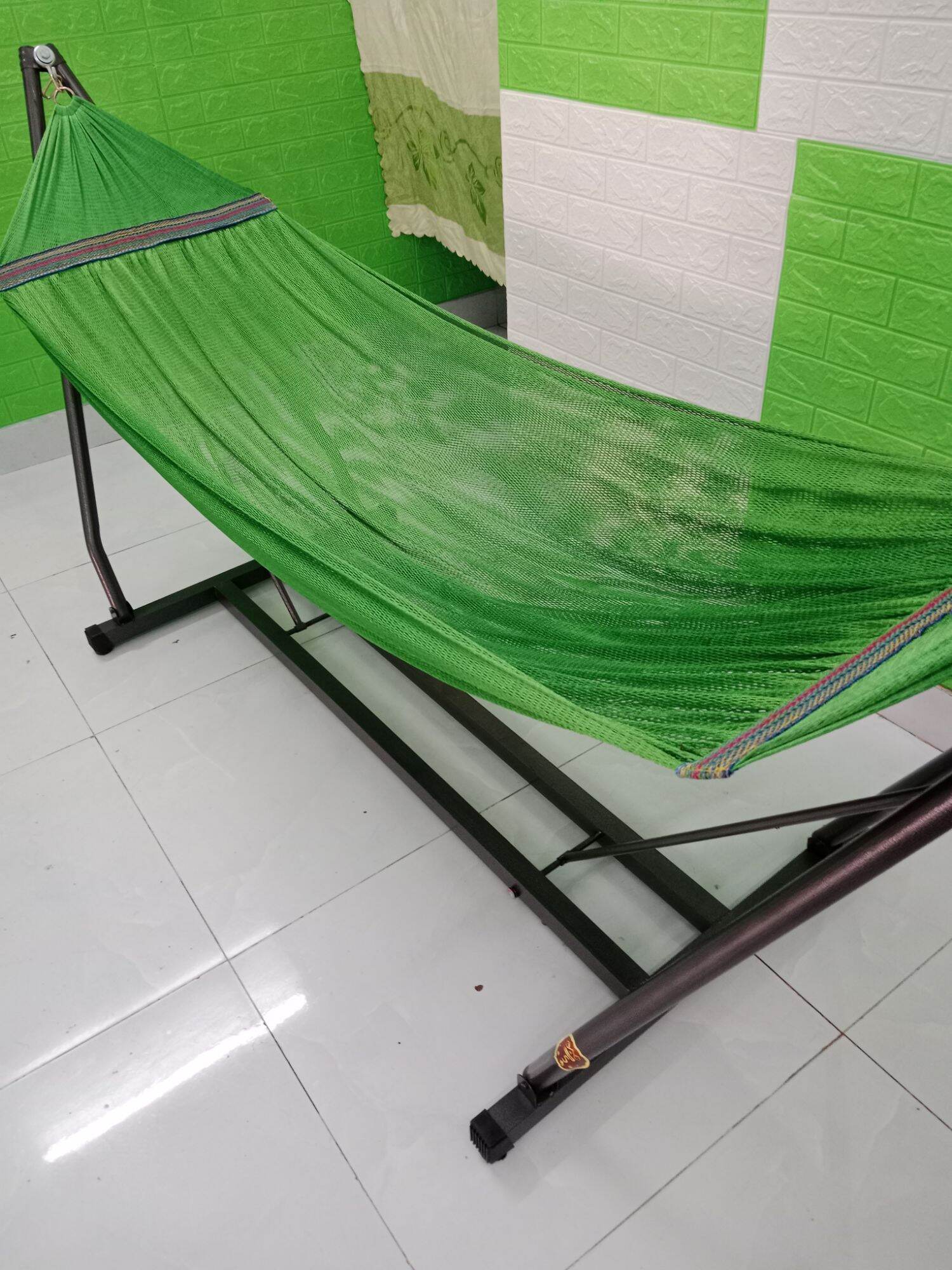 Khung võng sắt sơn tĩnh điện nặng 9kg