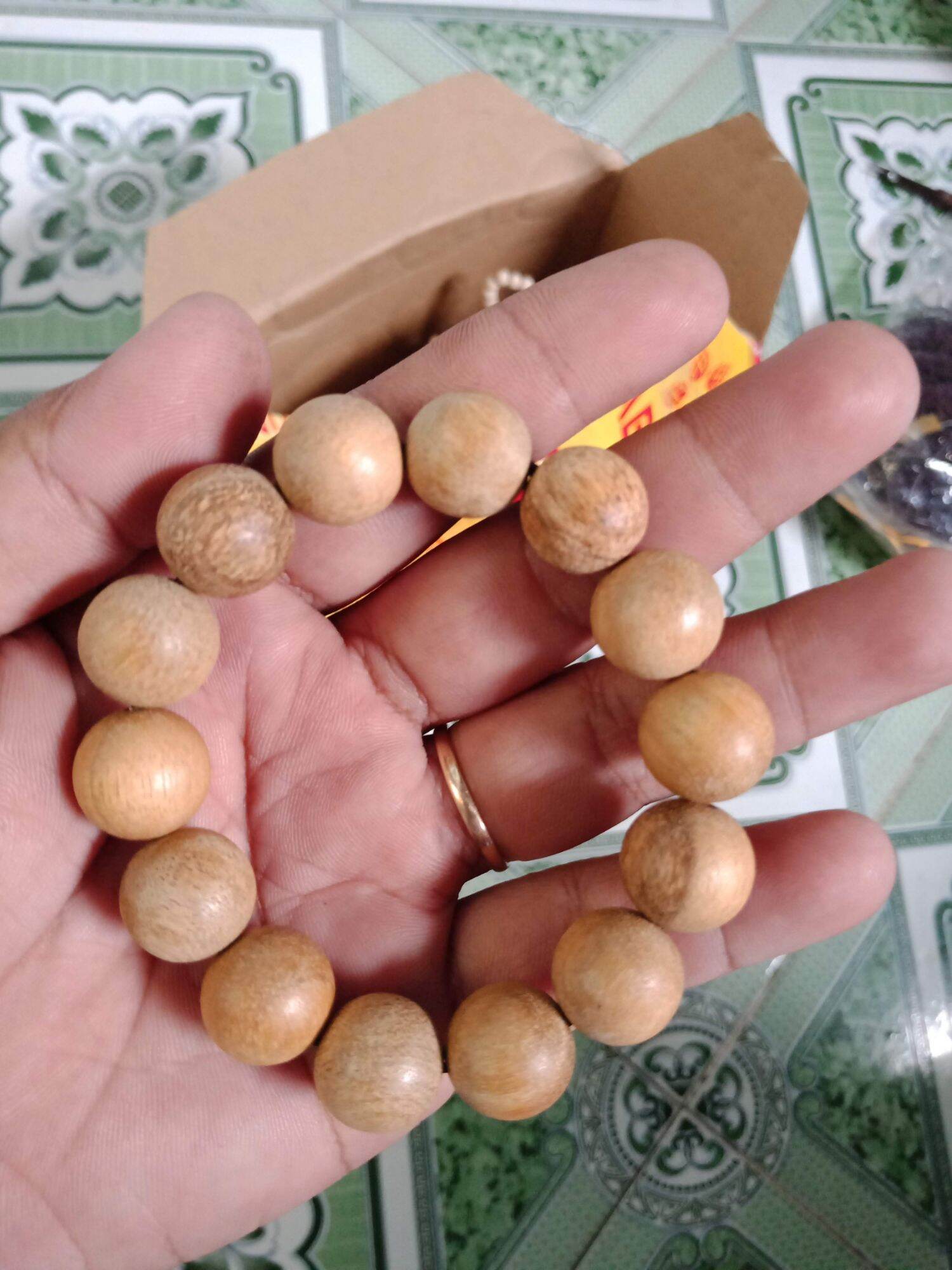 chuỗi gỗ hương xá xị