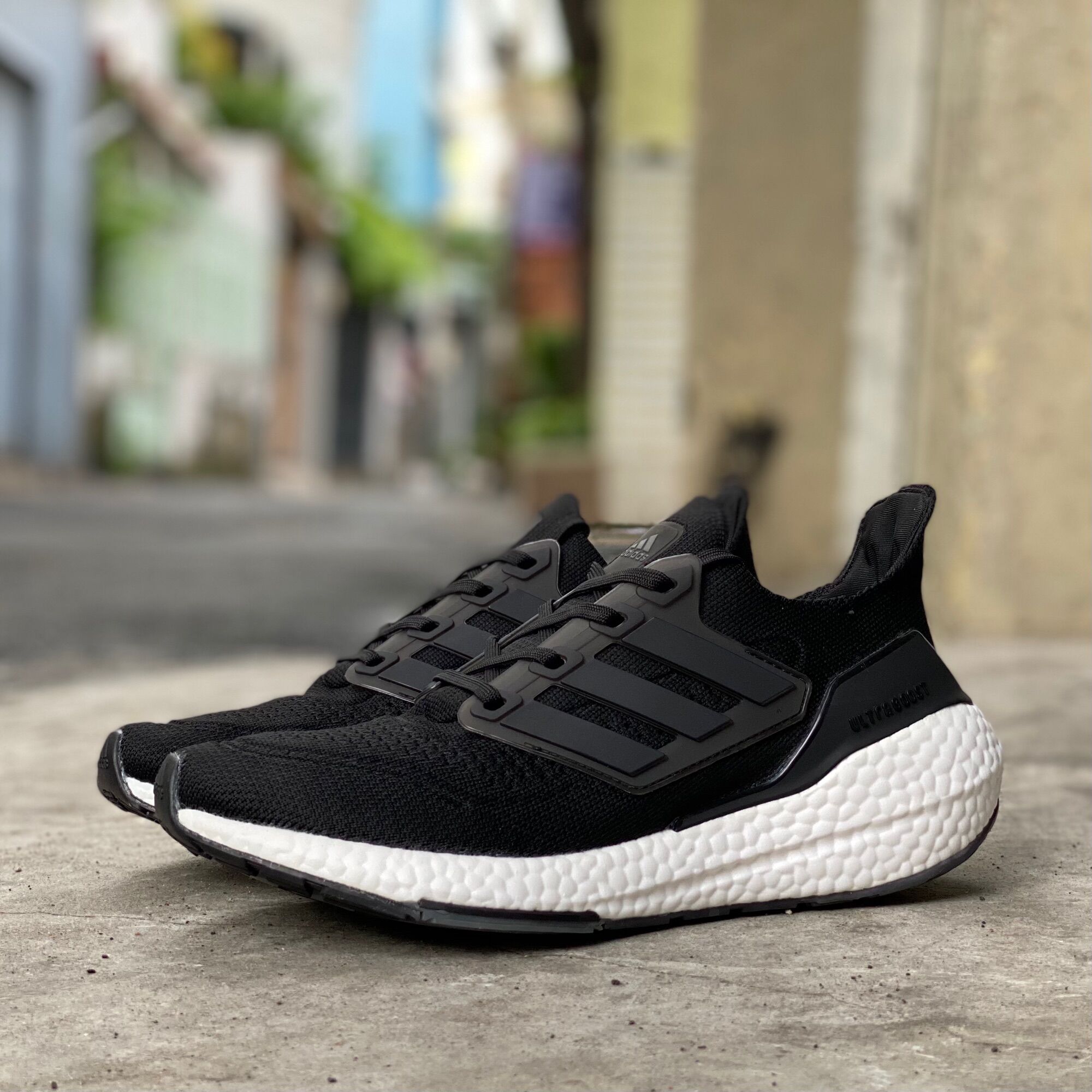 [fullbox,bill,tag] Giày ultraboost 2021 đen đế trắng nam