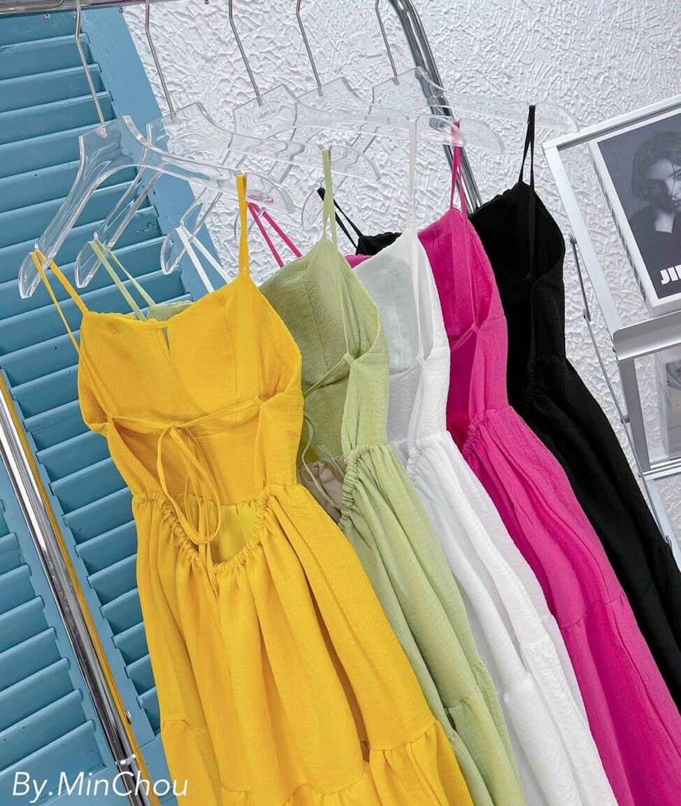 Đầm maxi dài hở lưng vải xốp màu trơn
