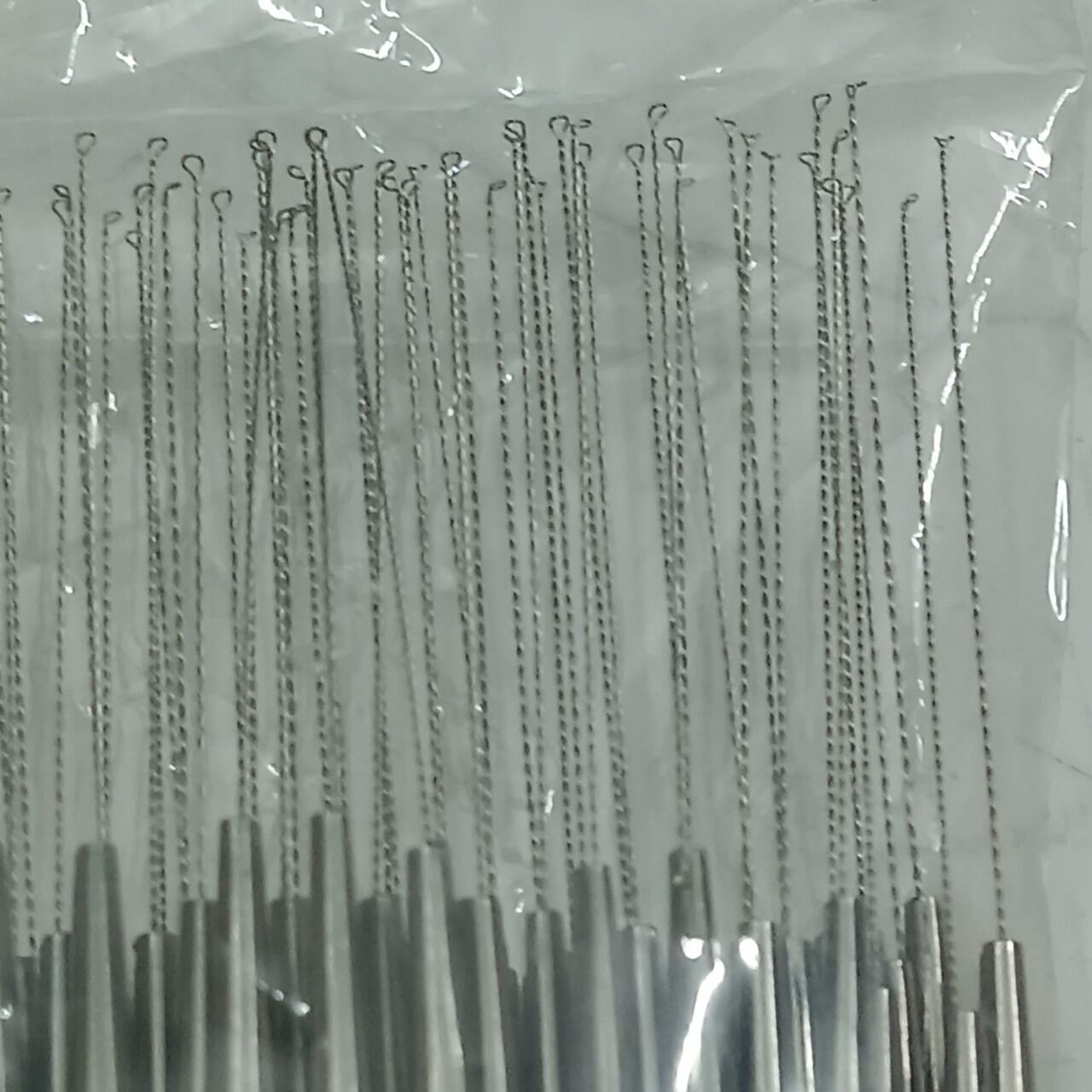 1 cây móc gió cán gỗ
